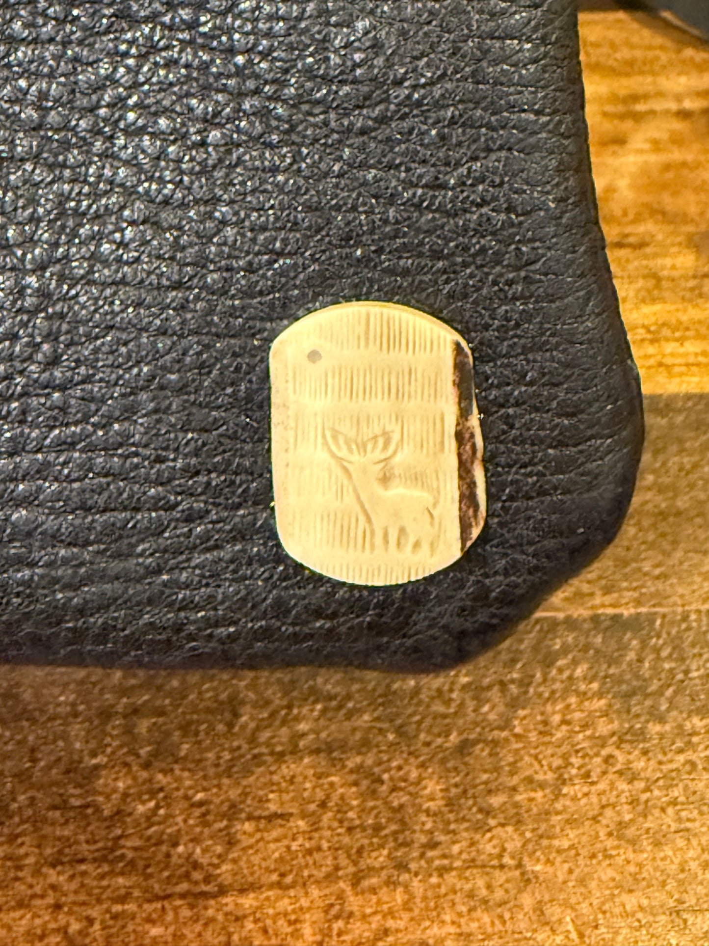 サコッシュ・京鹿レザー×屋久鹿のツノ(ブラック)