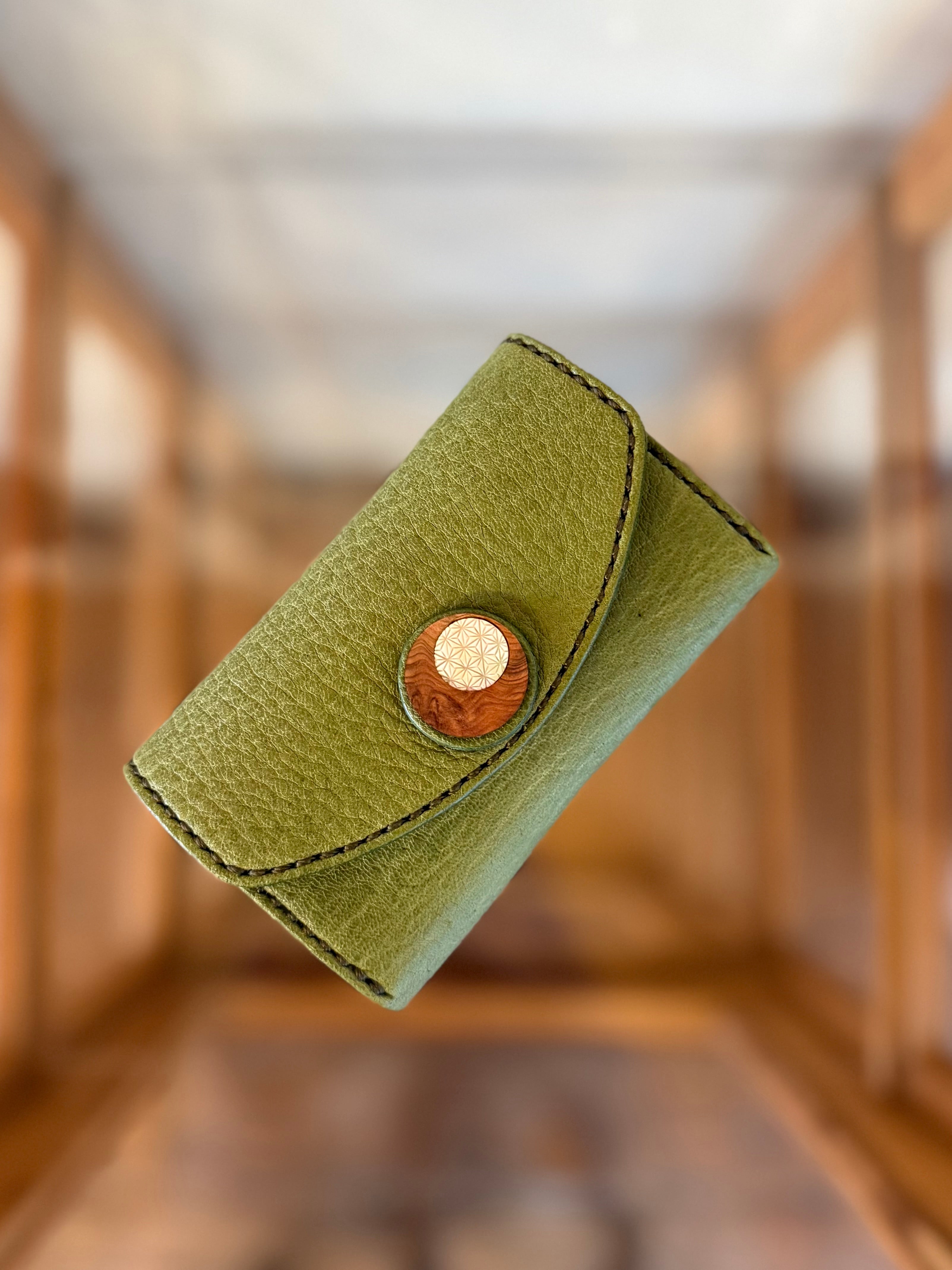 【屋久鹿革】おさいふ名刺入れ (屋久杉×夜光貝)