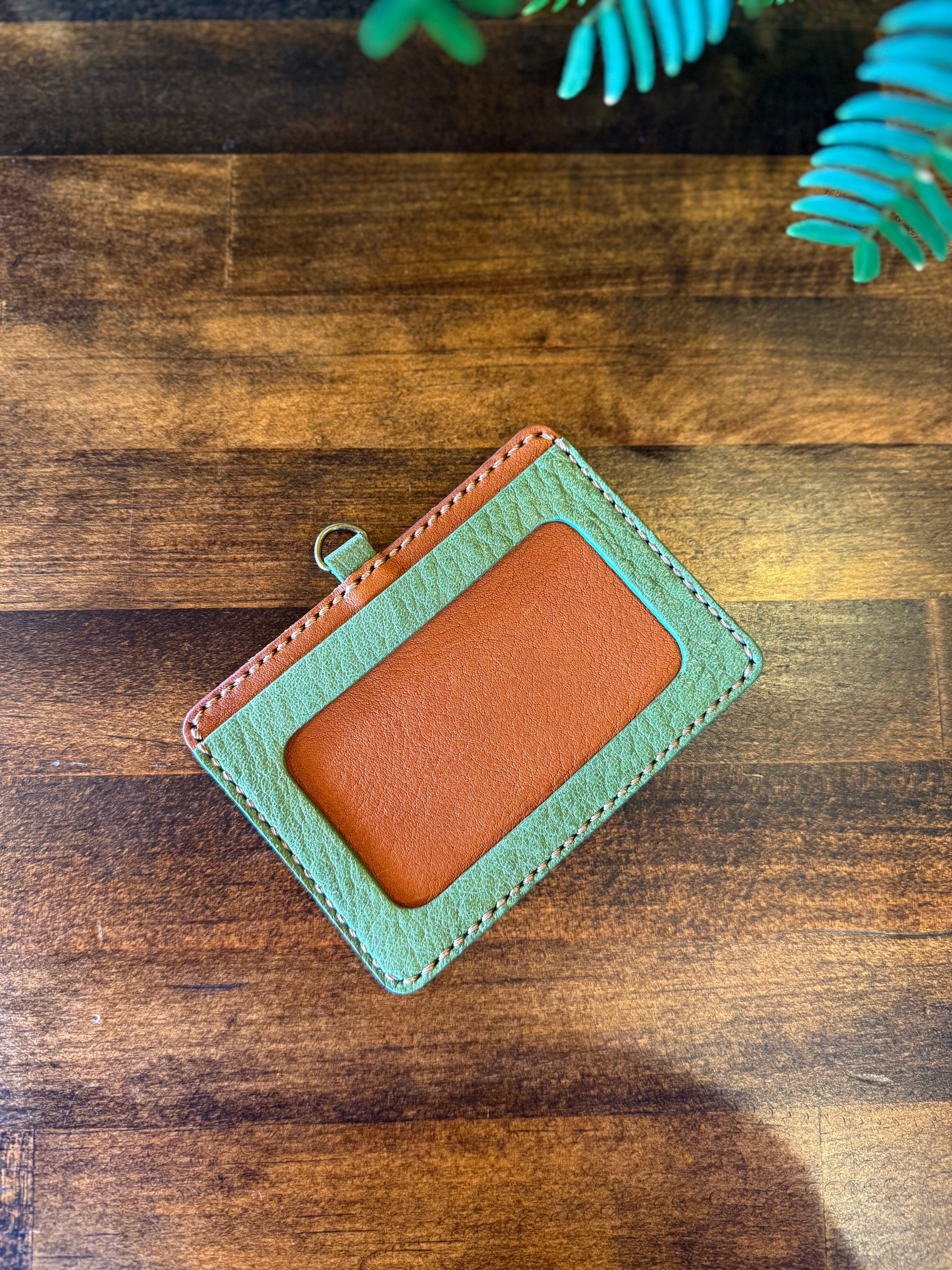 Employee ID case, khaki x brown (Yakushika leather x Tochigi leather)