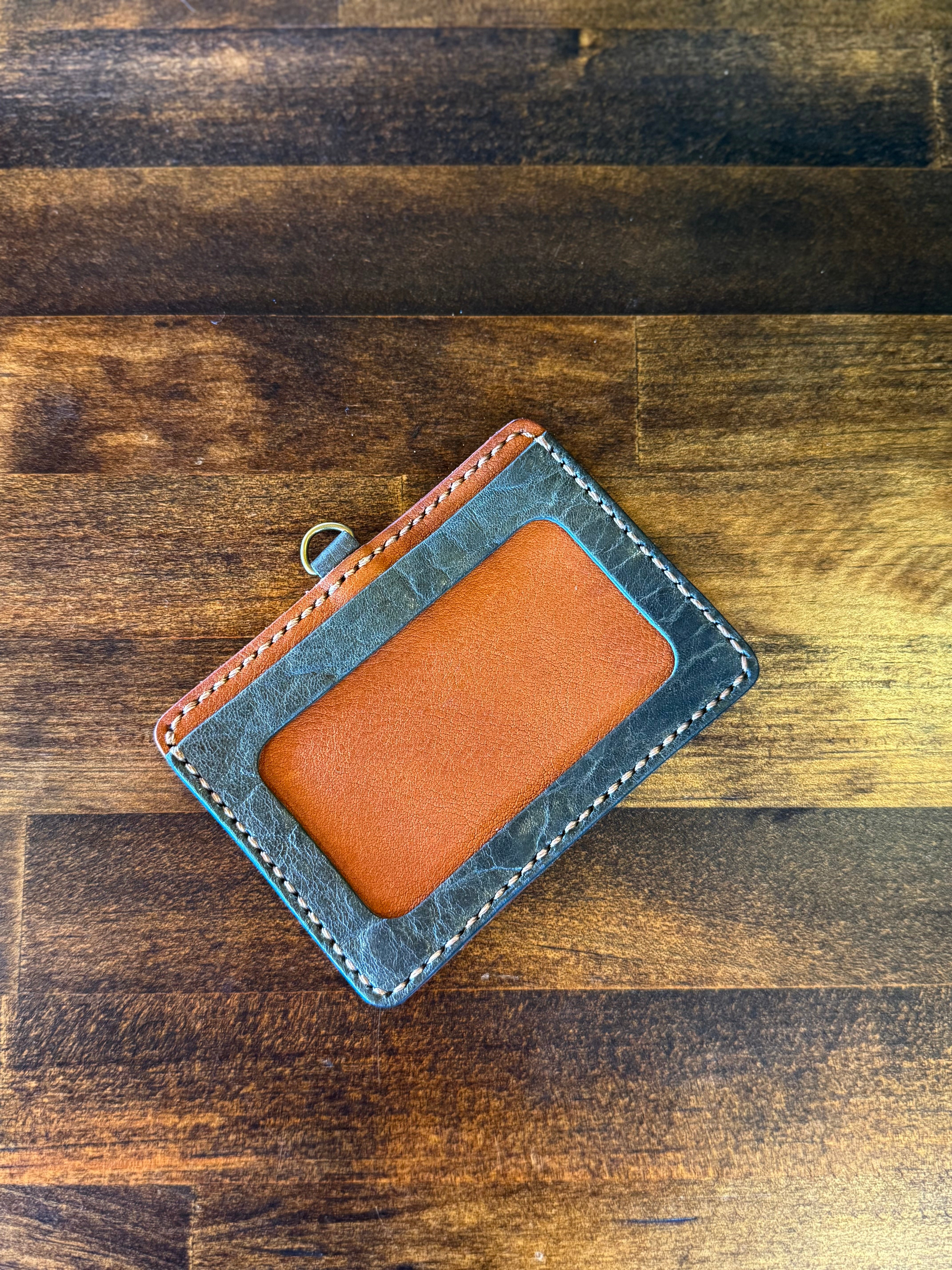 Employee ID case, khaki x brown (Yakushika leather x Tochigi leather)