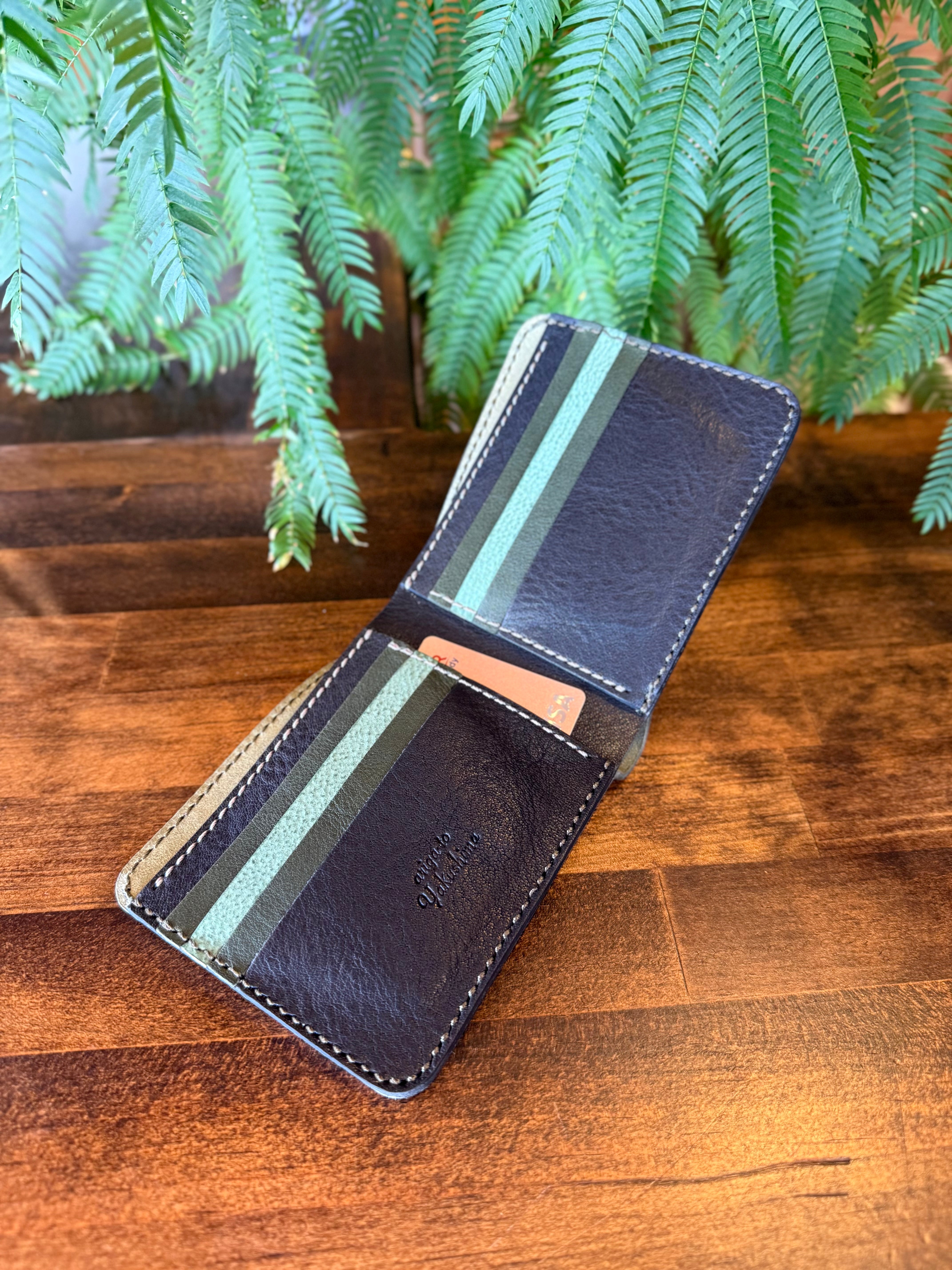 【屋久鹿革】二つ折り財布(夜森)