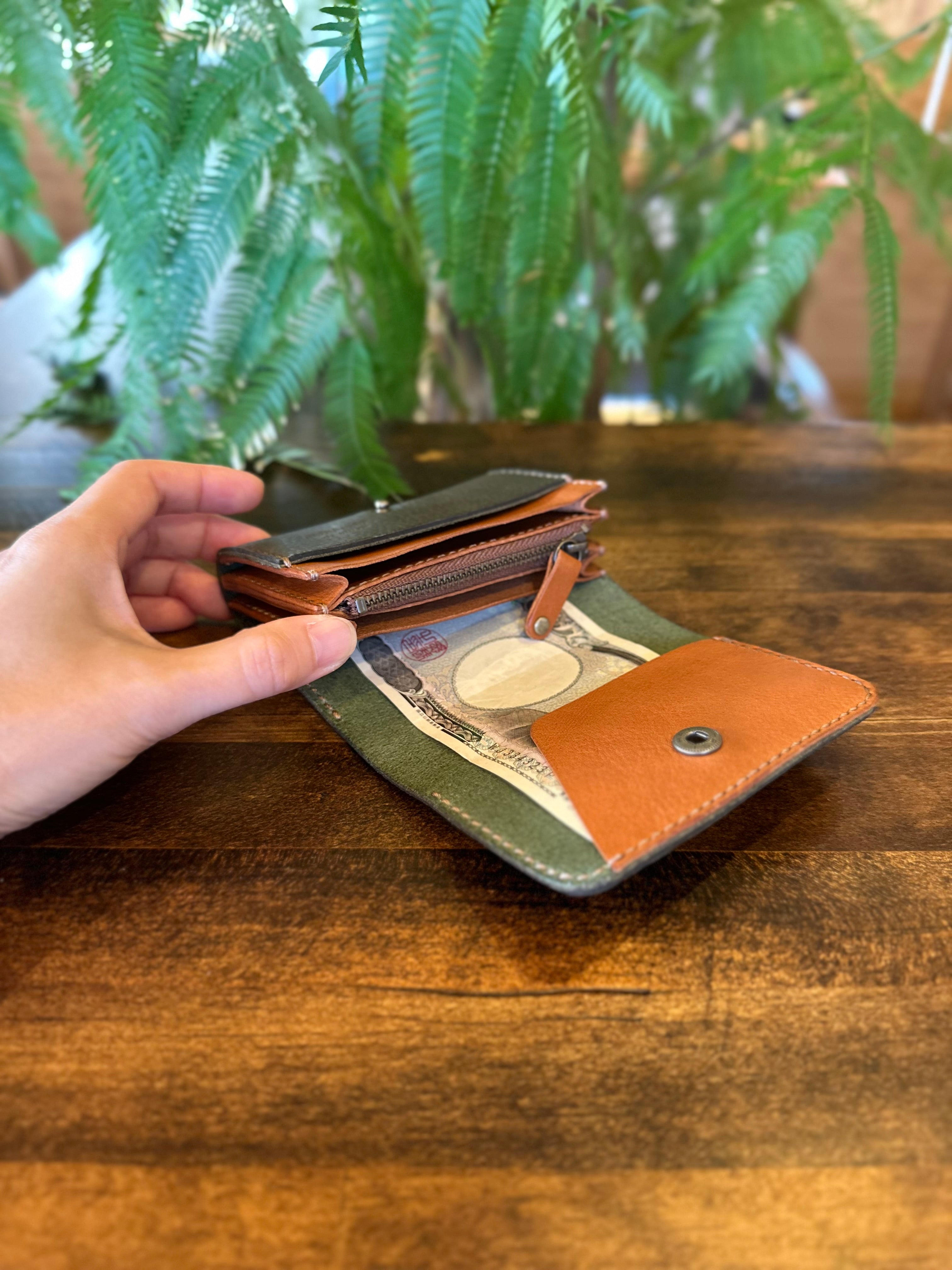 【屋久鹿革】こぢんまり財布(カーキ)
