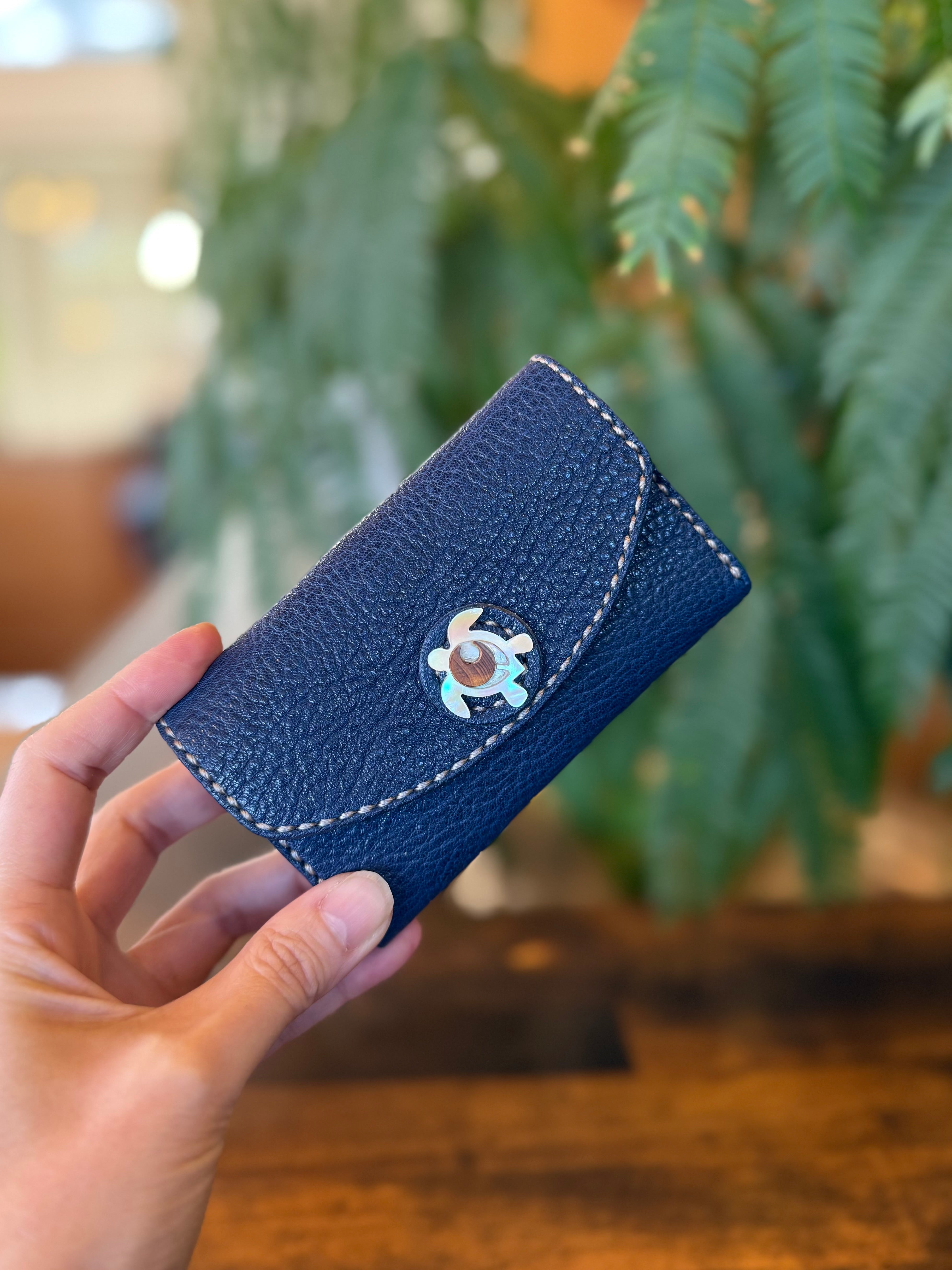 【京鹿革】おさいふ名刺入れ (ウミガメ・ブルー)