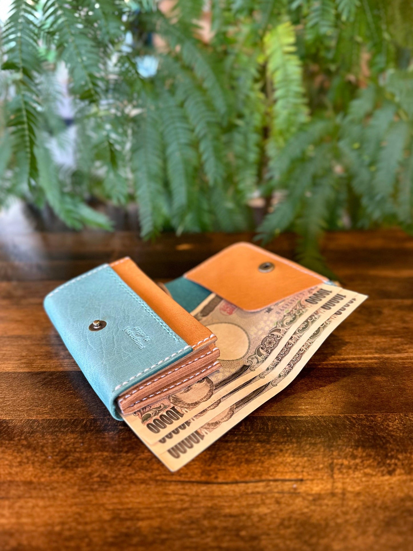 Small wallet (turquoise x light camel)