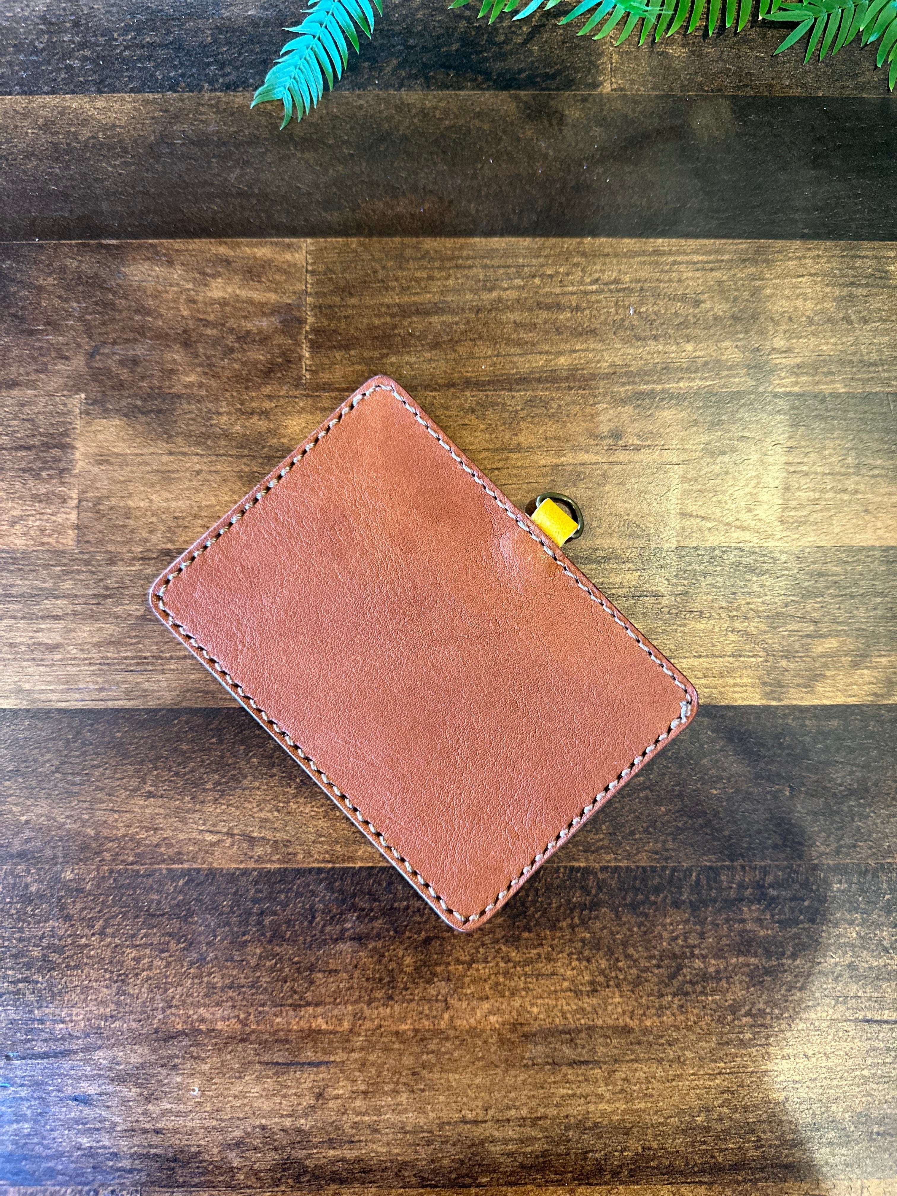 Employee ID case, khaki x brown (Yakushika leather x Tochigi leather)