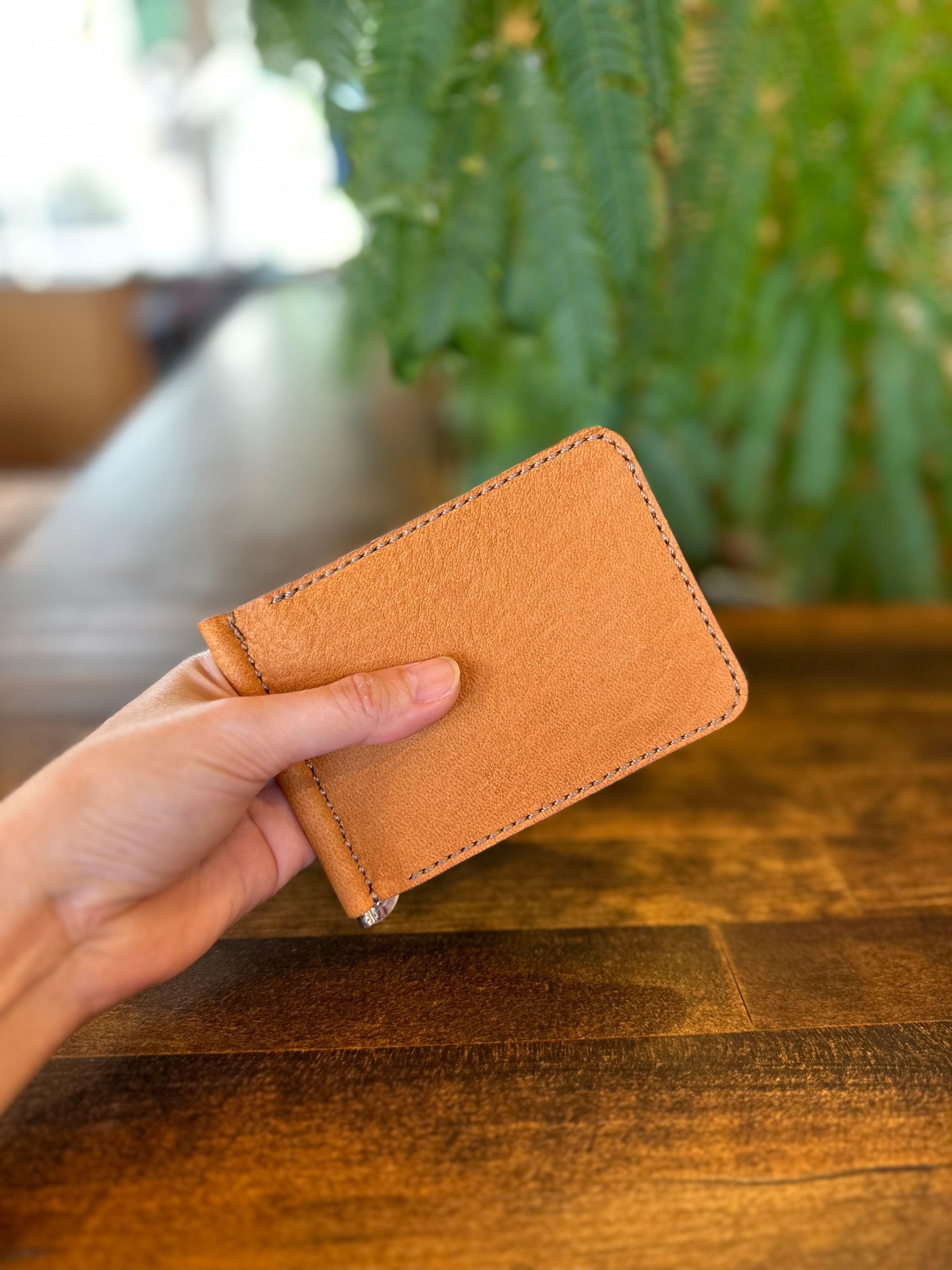 マネークリップ(島の土色)