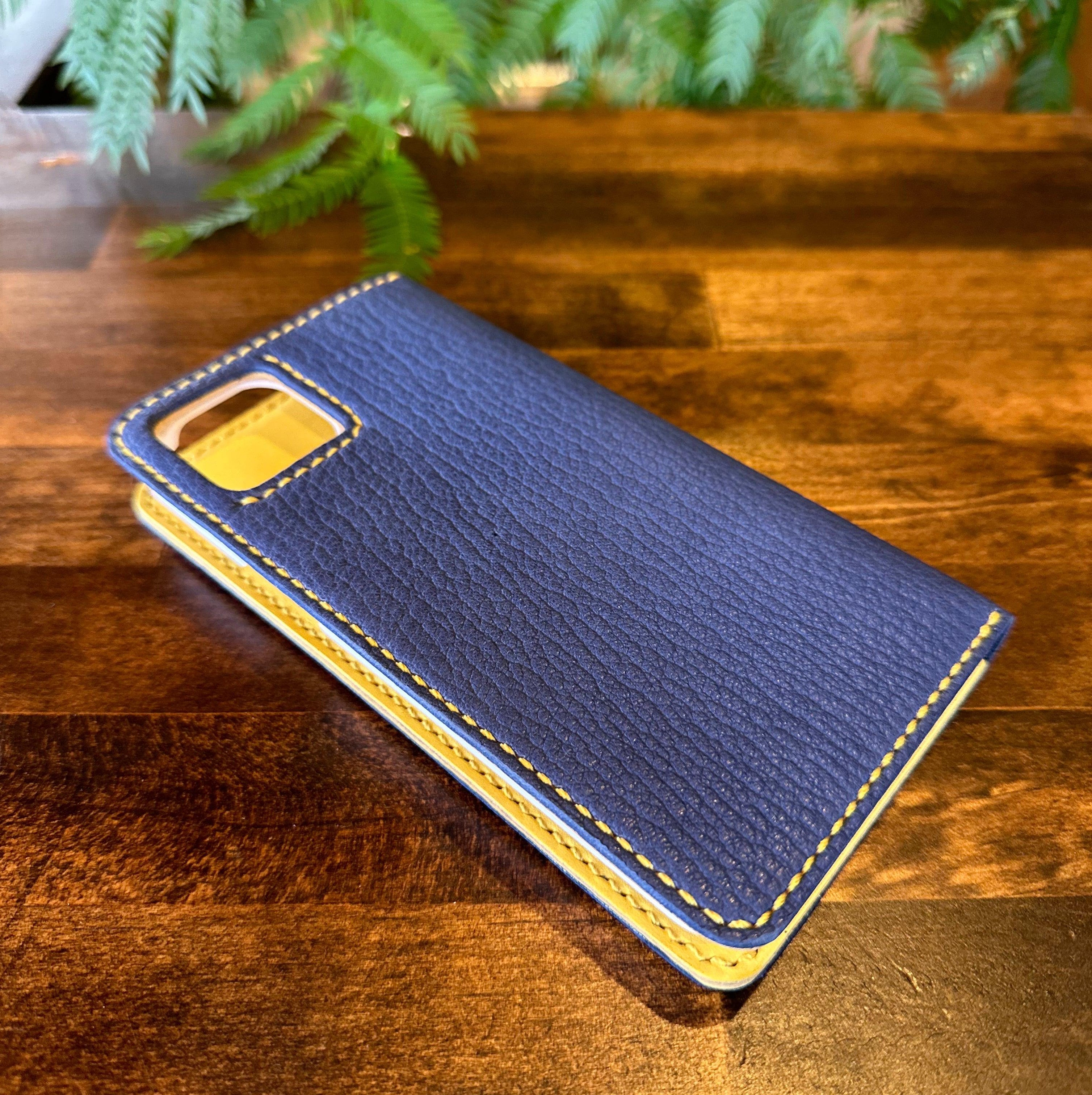 Semi-custom iPhone and smartphone cases