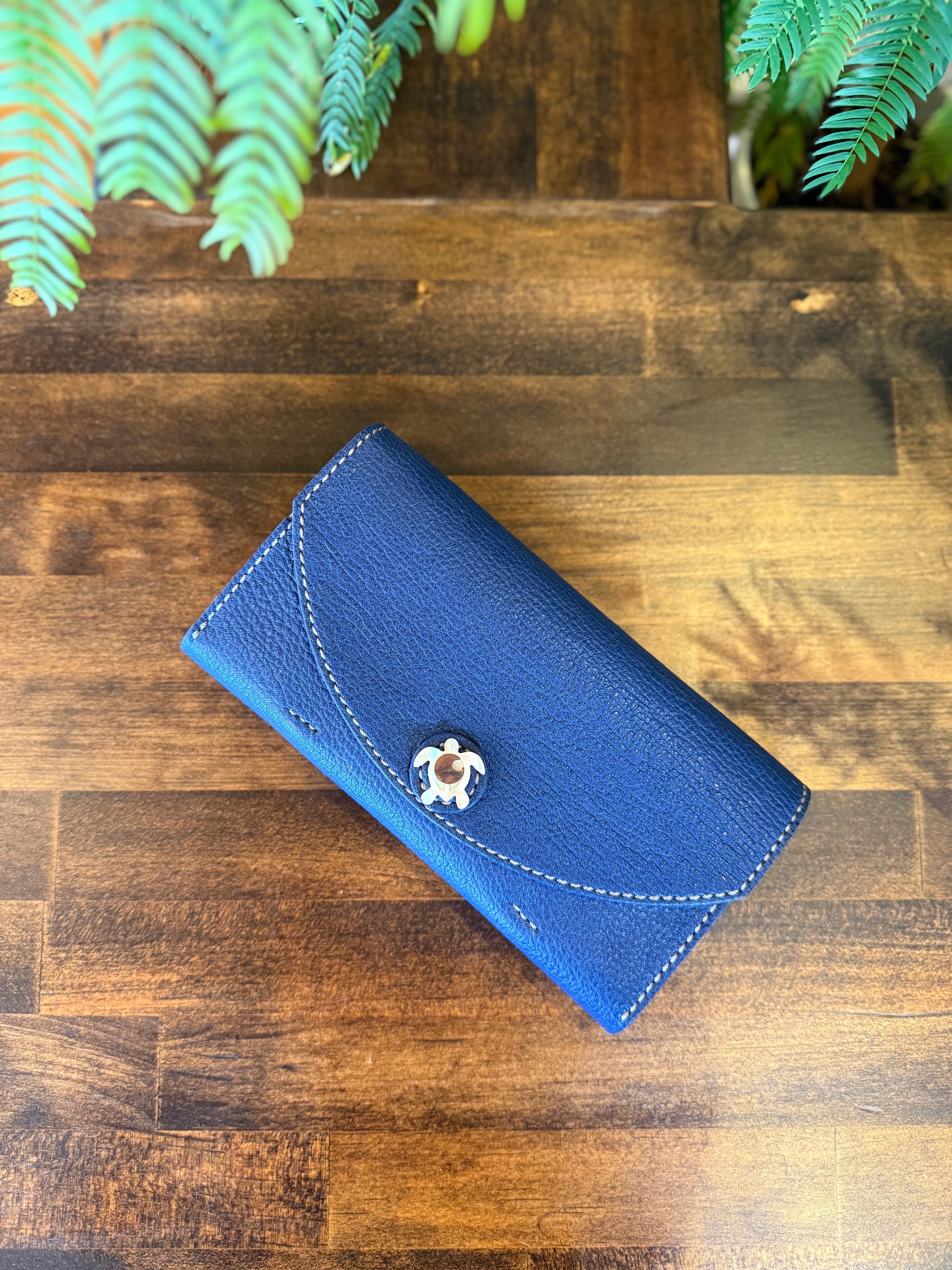 【蝦夷鹿革】ウミガメのロングウォレット(ブルー)【受注生産】