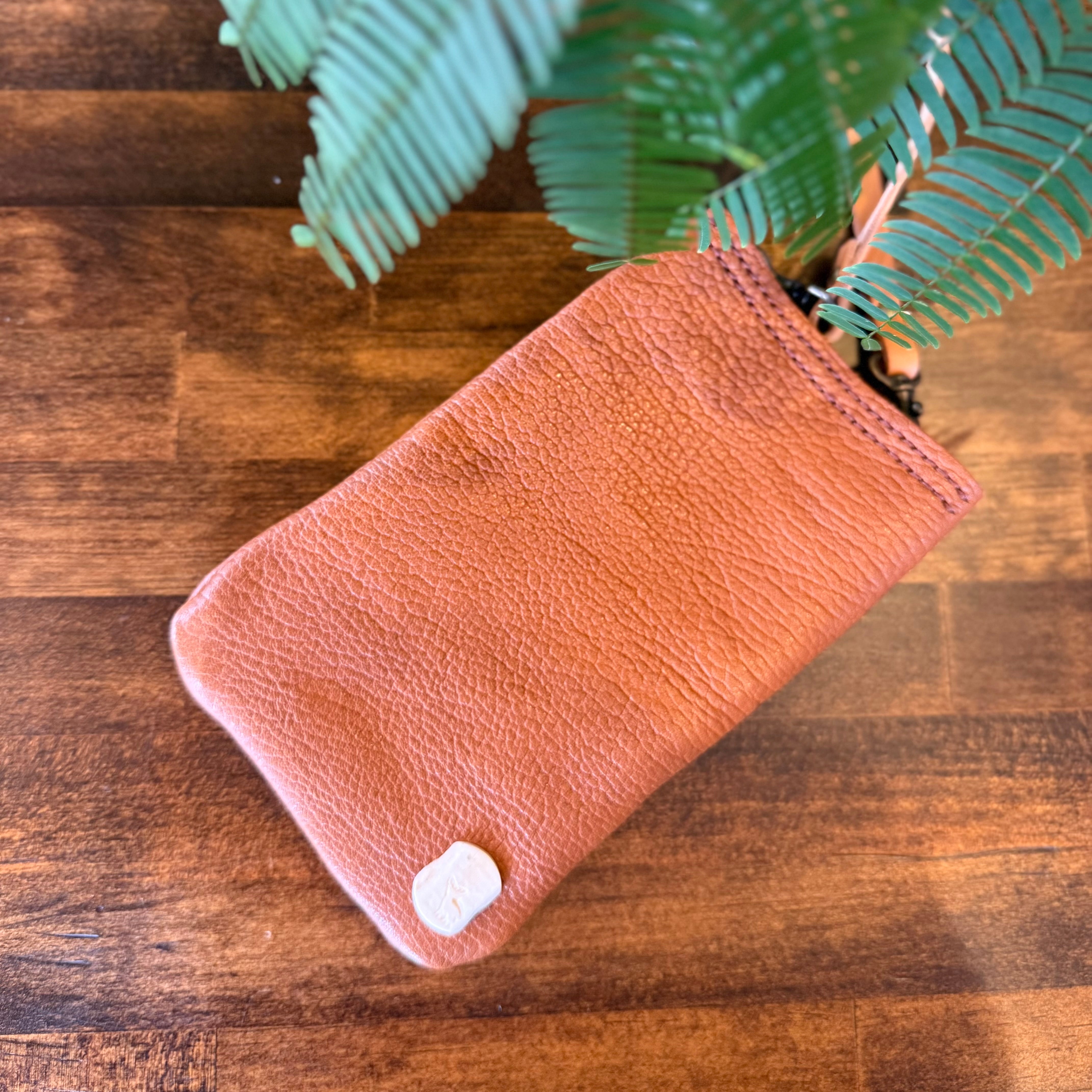 サコッシュ・京鹿革×屋久鹿のツノ(ブラウン)