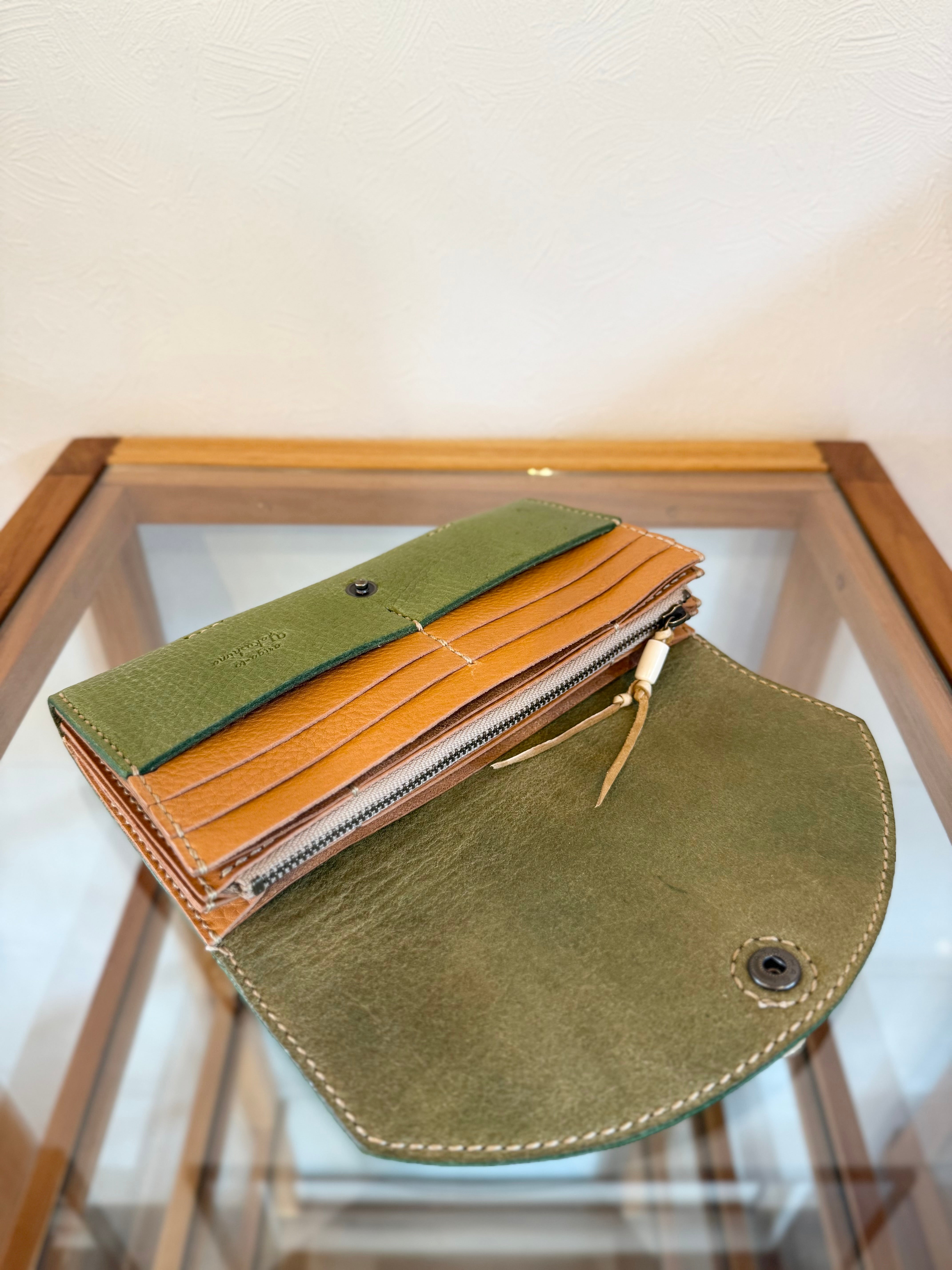 ヤクヤモリのロングウォレット