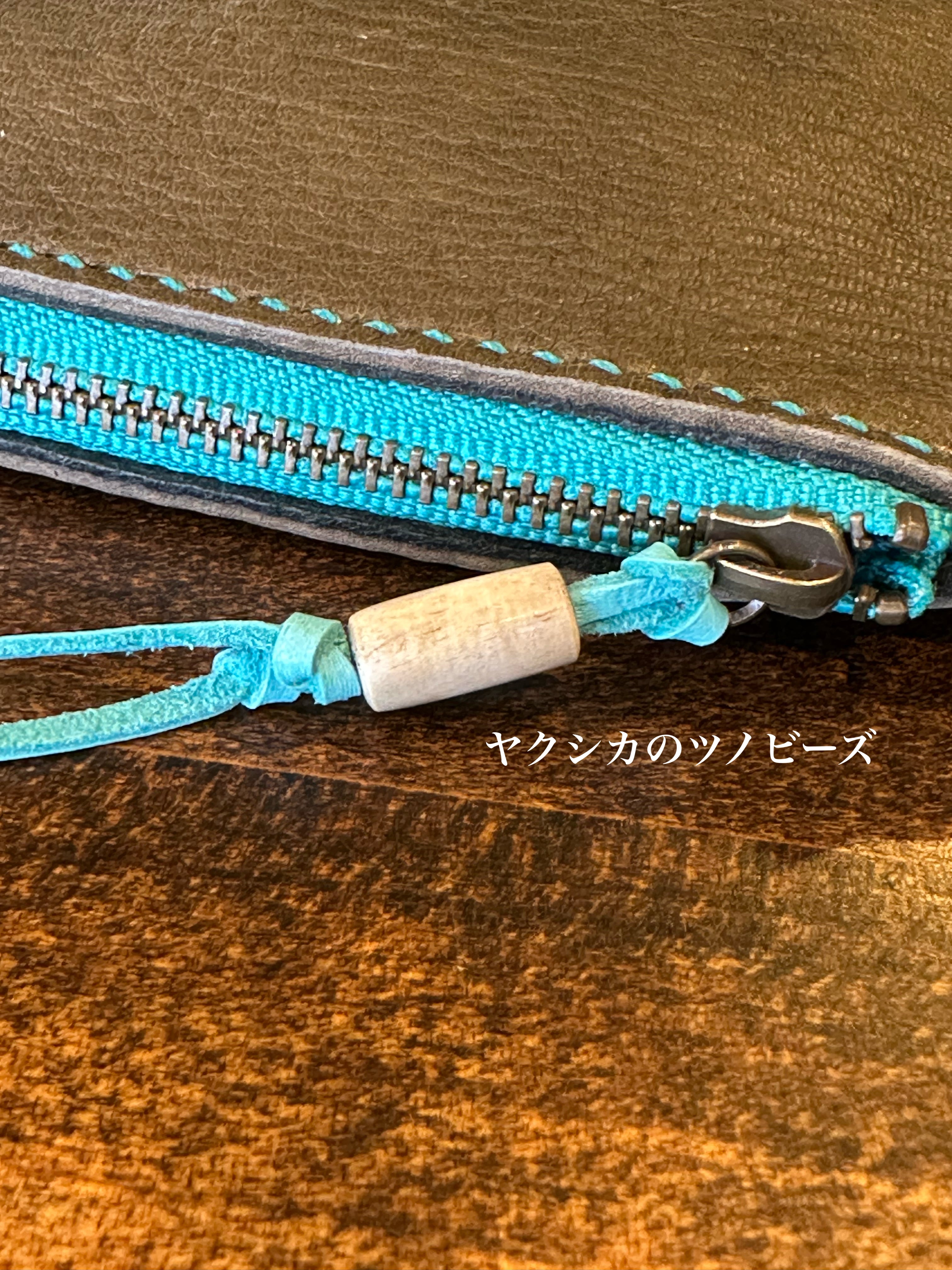 【屋久鹿革】島財布セミロング(カードポケット・屋久杉と夜光貝の切子柄ボタン付)