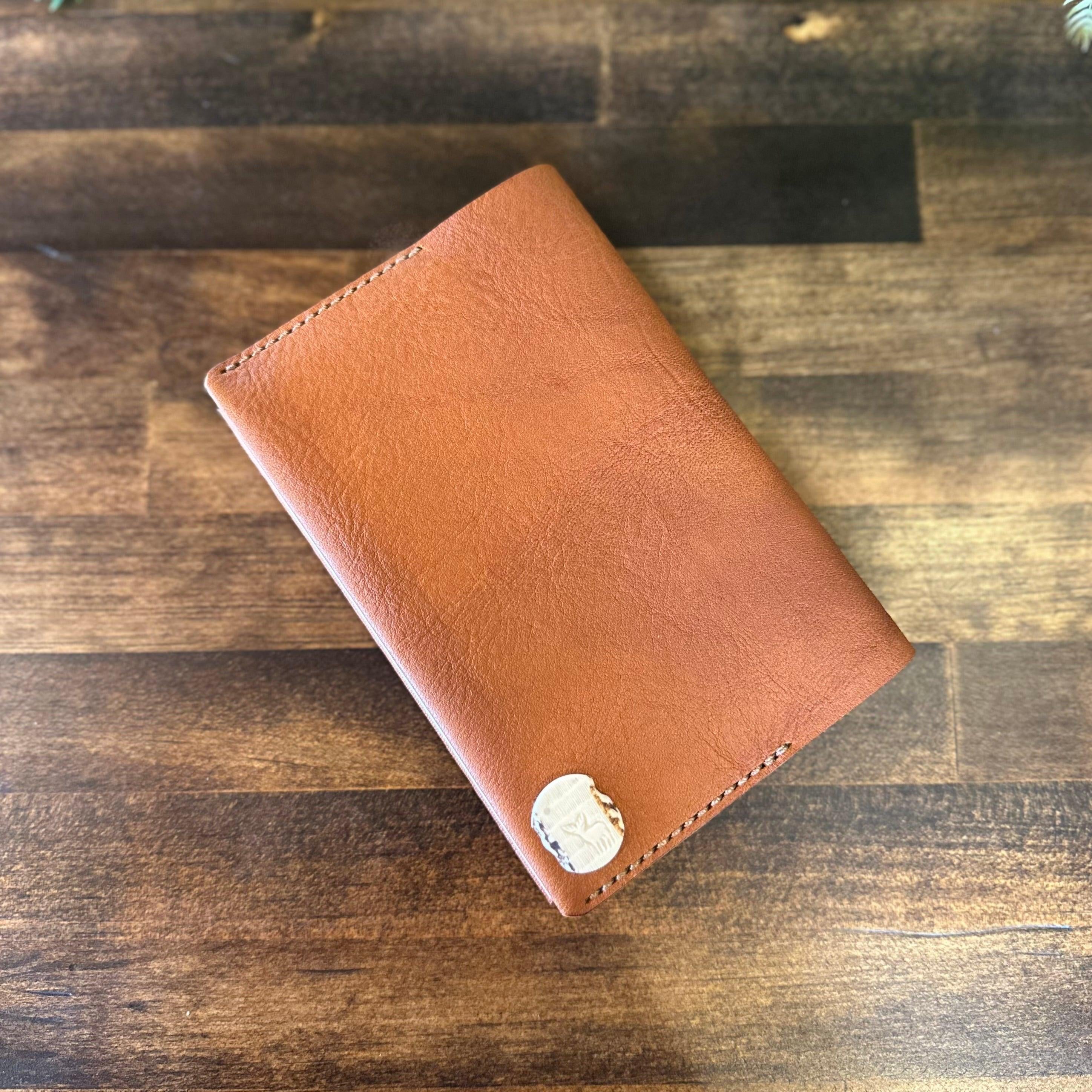 Paperback book cover, brown (Tochigi leather, Yaku deer horn, luminous shell buttons)