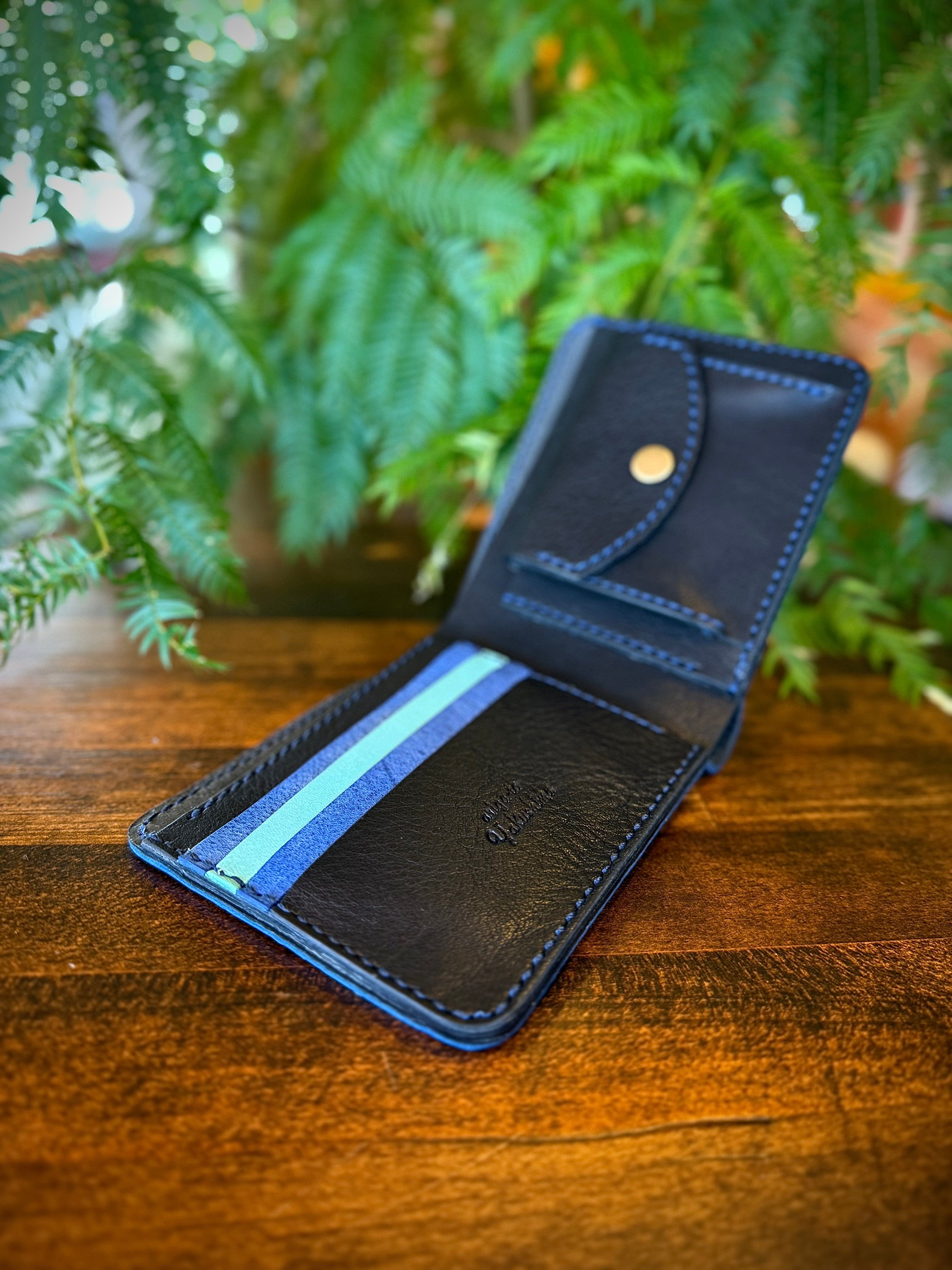 【蝦夷鹿革】二つ折り財布(ブルー)