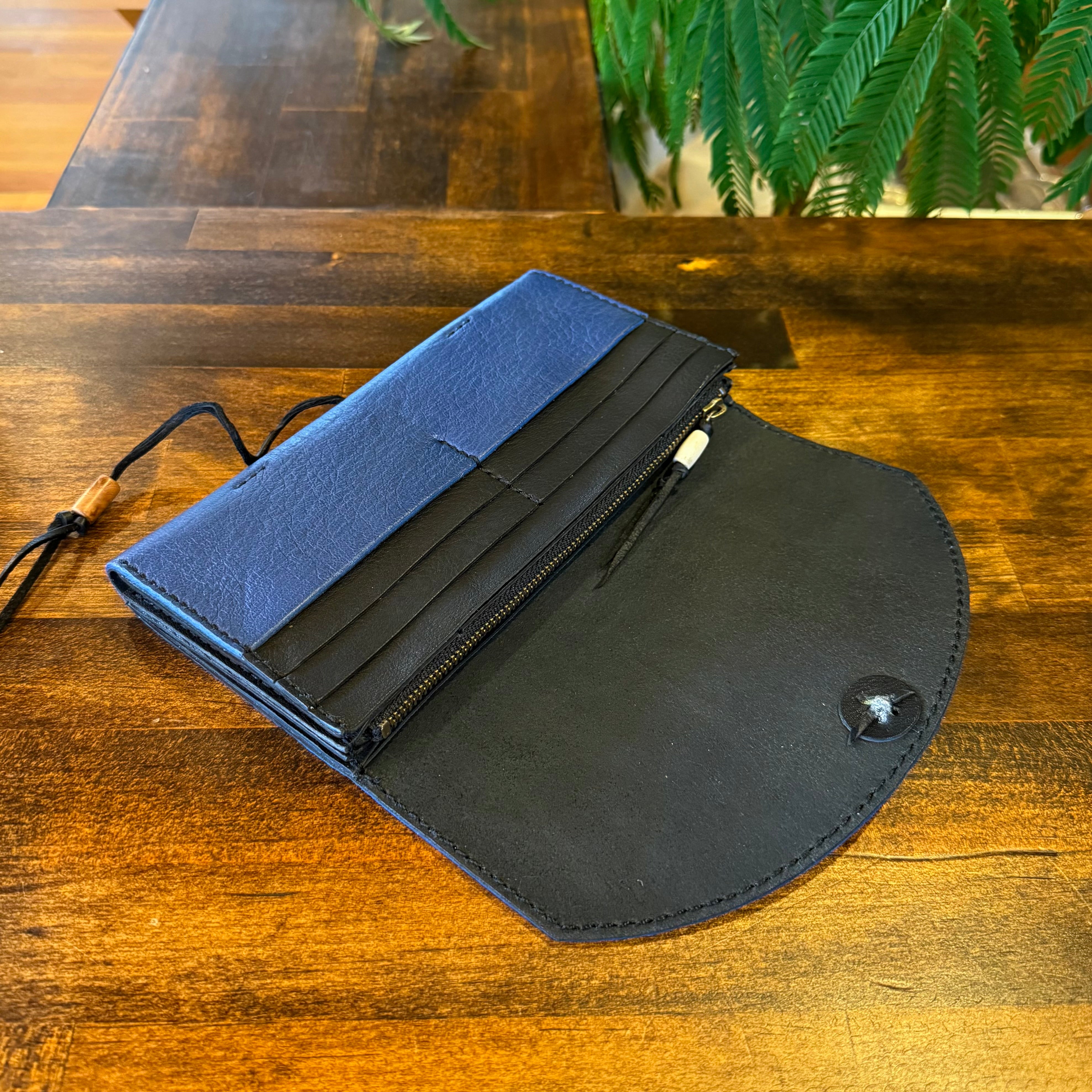 Ezo Deer Leather Long Wallet – French Navy Antique Button