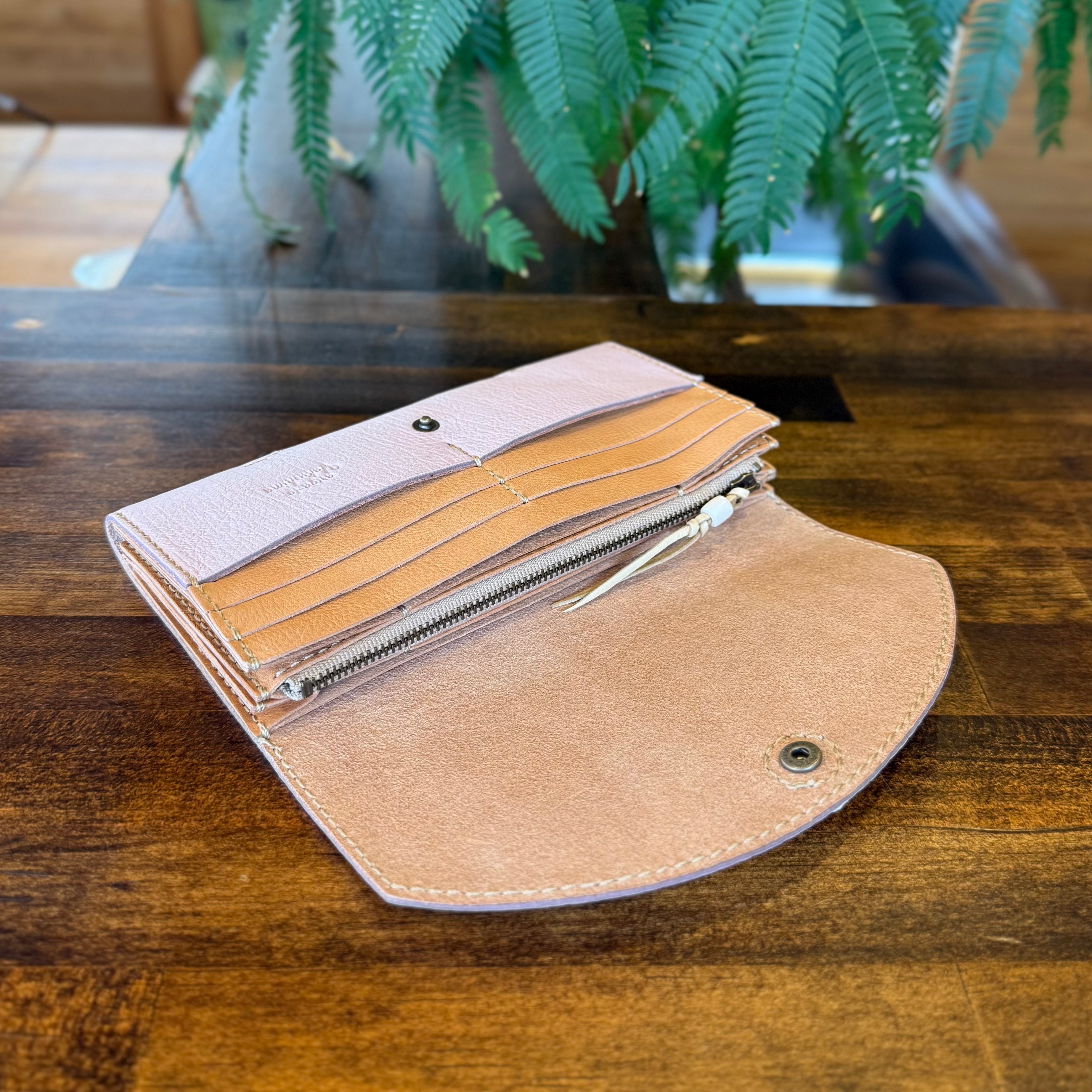 Yakushima Deer Leather Long Wallet – Sika & Crescent Moon (Dusty Pink)