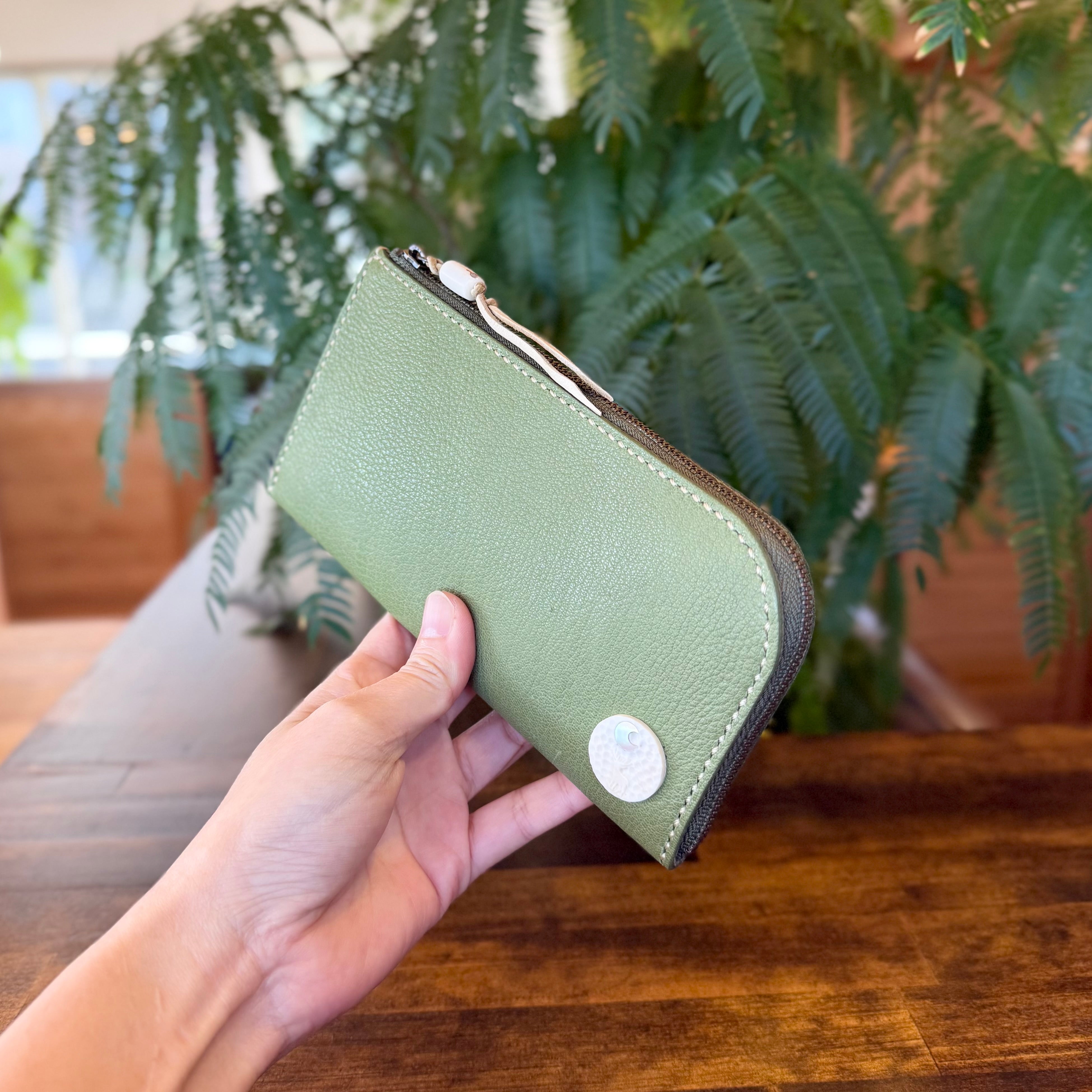 【屋久鹿革】島財布セミロング(苔色)
