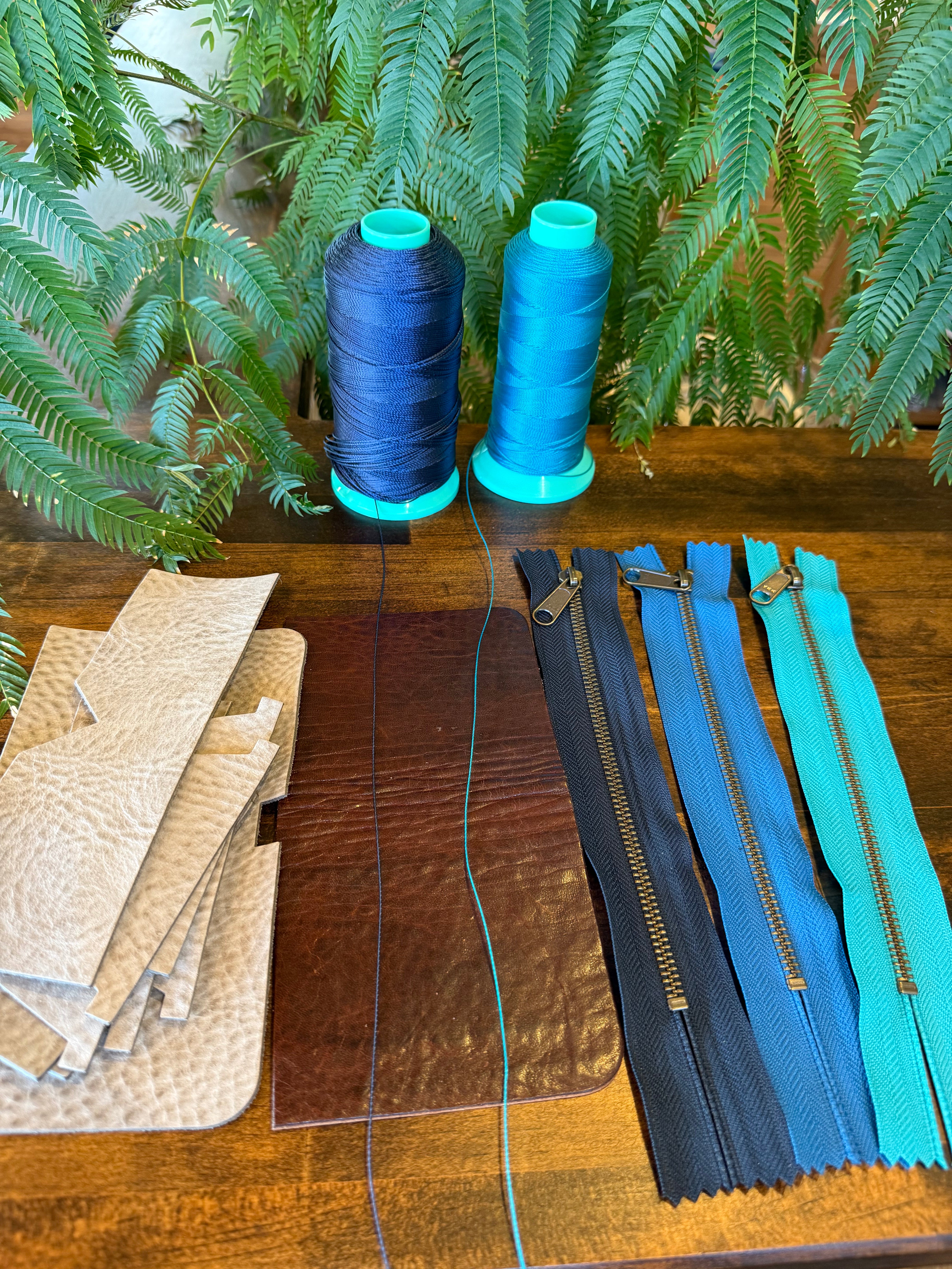 【カスタマイズ】ファスナーと糸のお色を写真でやり取りしながら決めていく【セミオーダー】