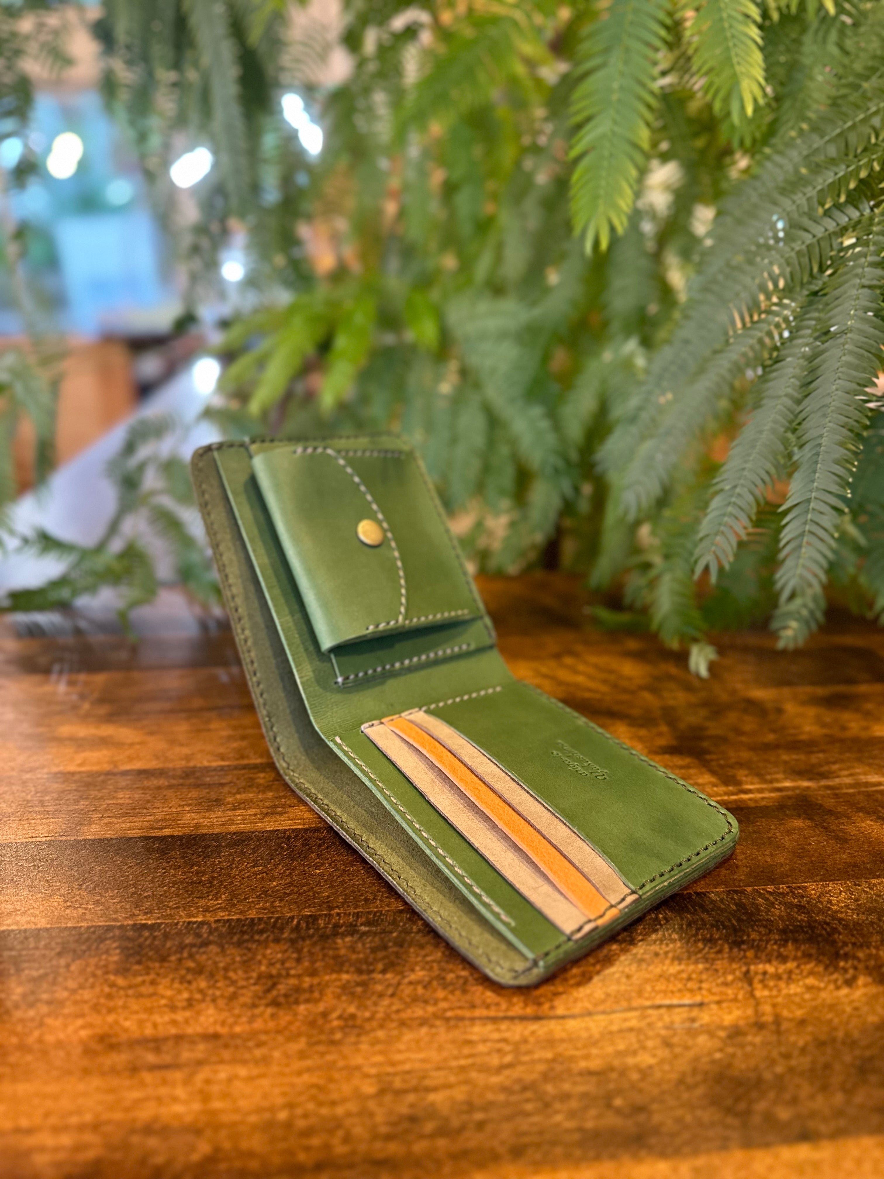 二つ折り財布(苔むす森)
