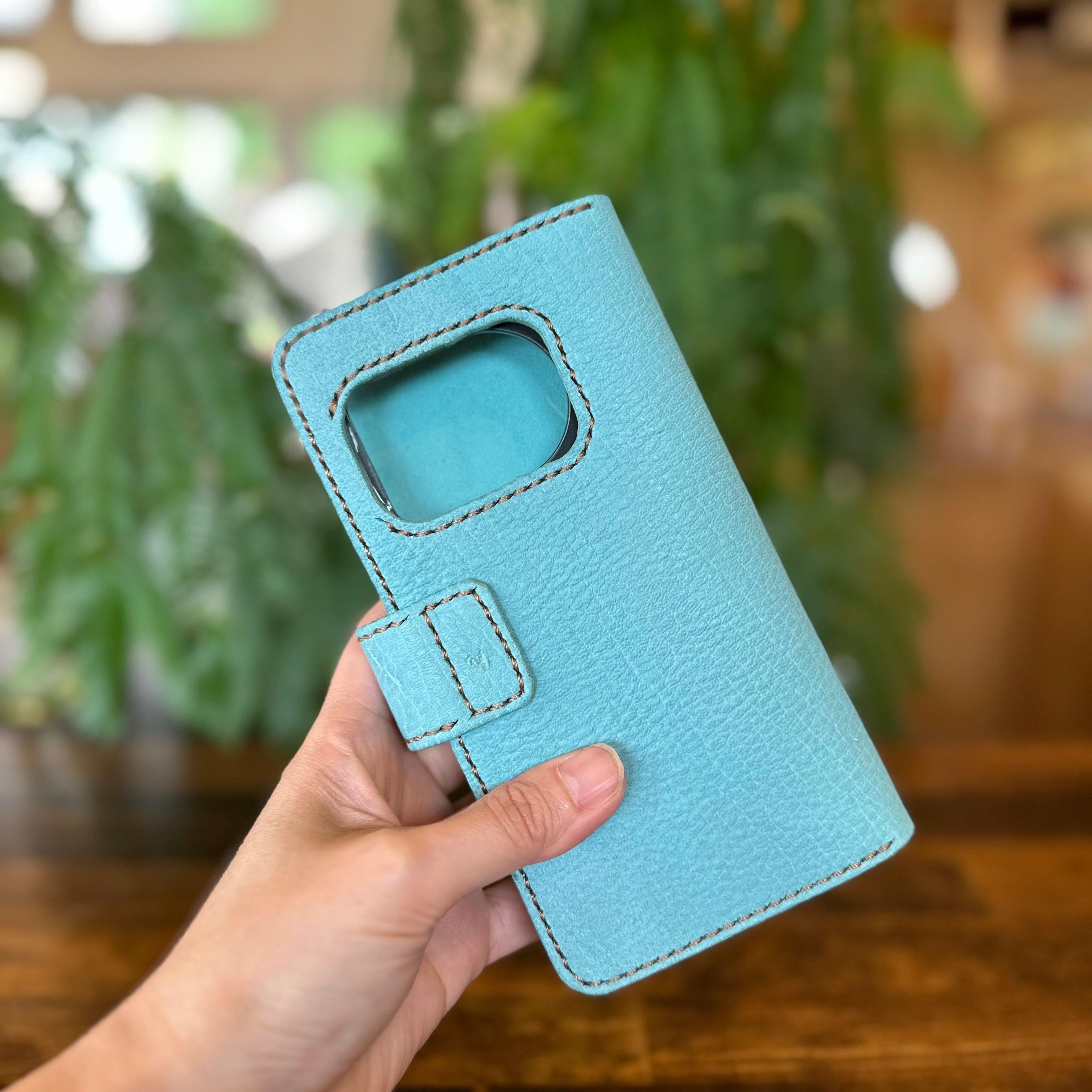 Semi-custom iPhone and smartphone cases