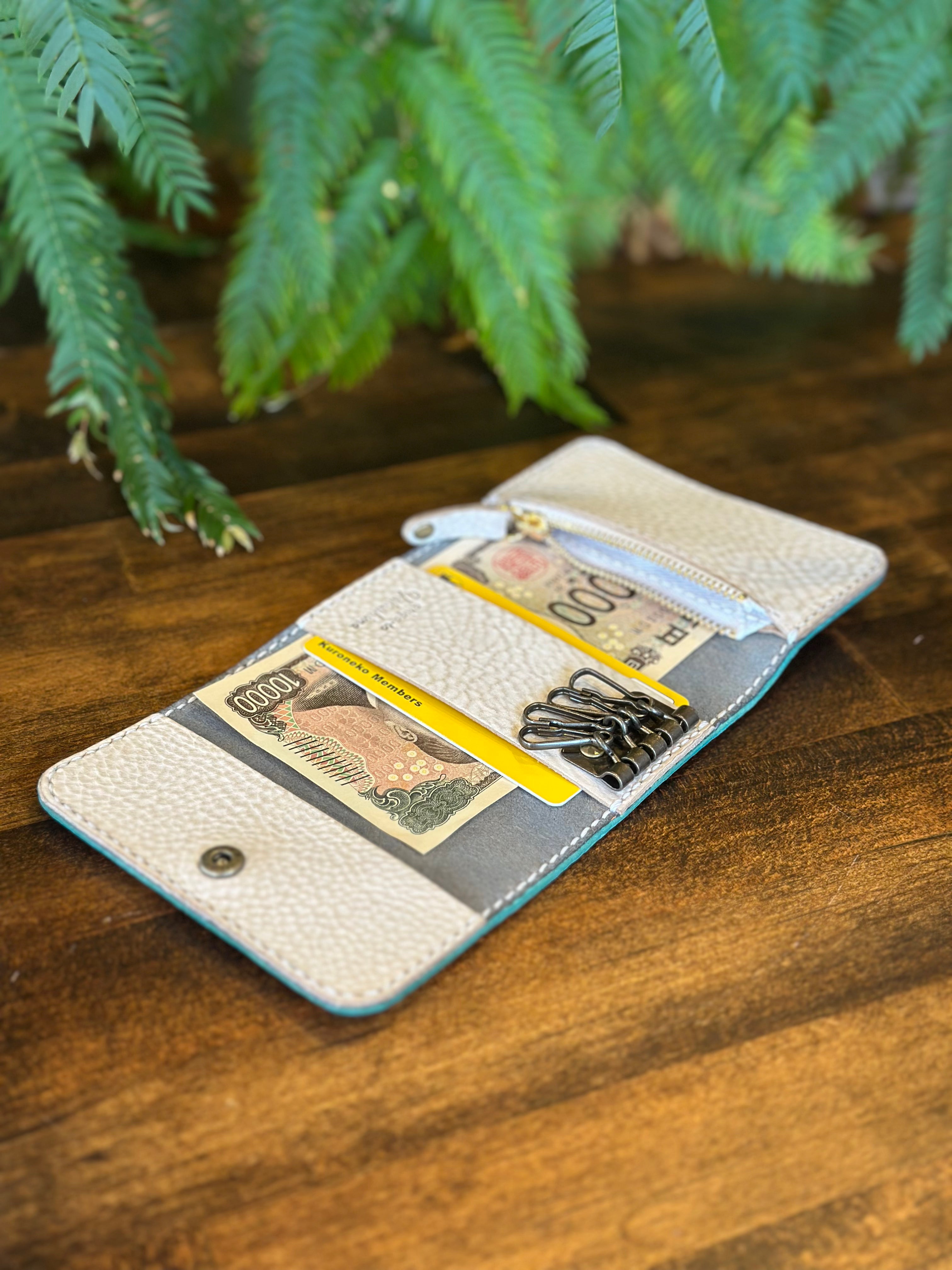 【屋久鹿革】おさいふキーケース(ターコイズ×ホワイト)