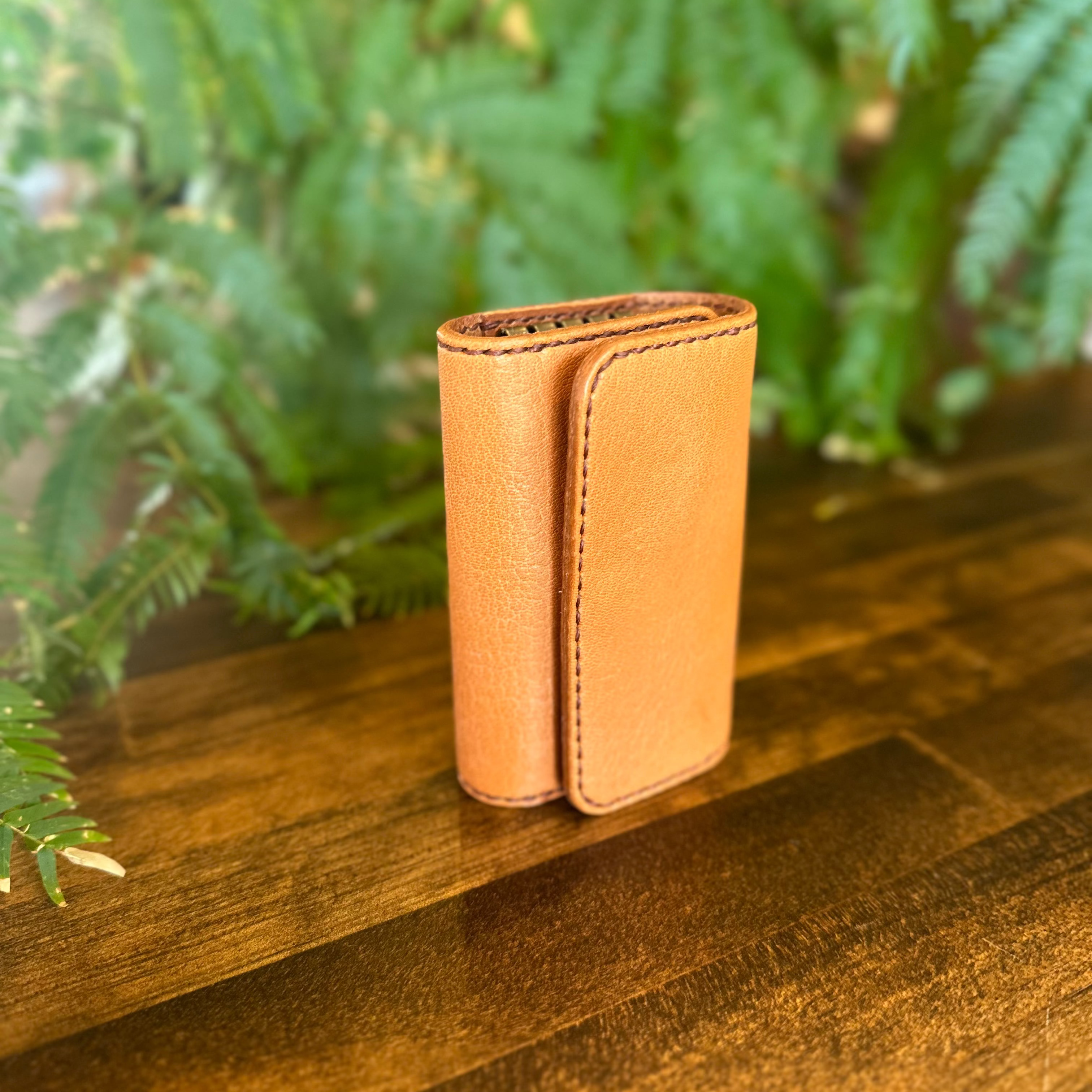 Wallet key case (camel x light camel)