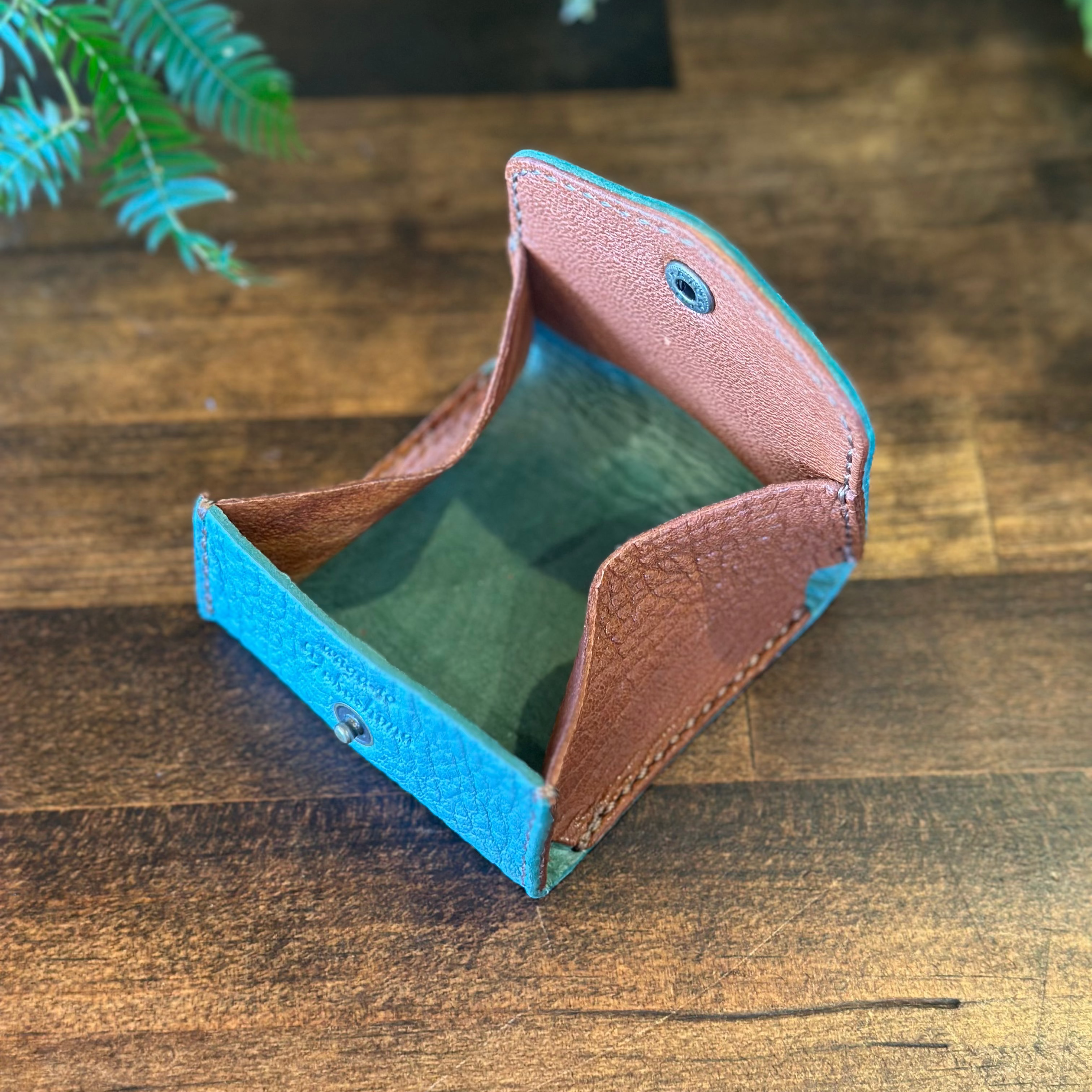 【屋久鹿革×京鹿革】BOX型コインケース/ターコイズ×ブラウン