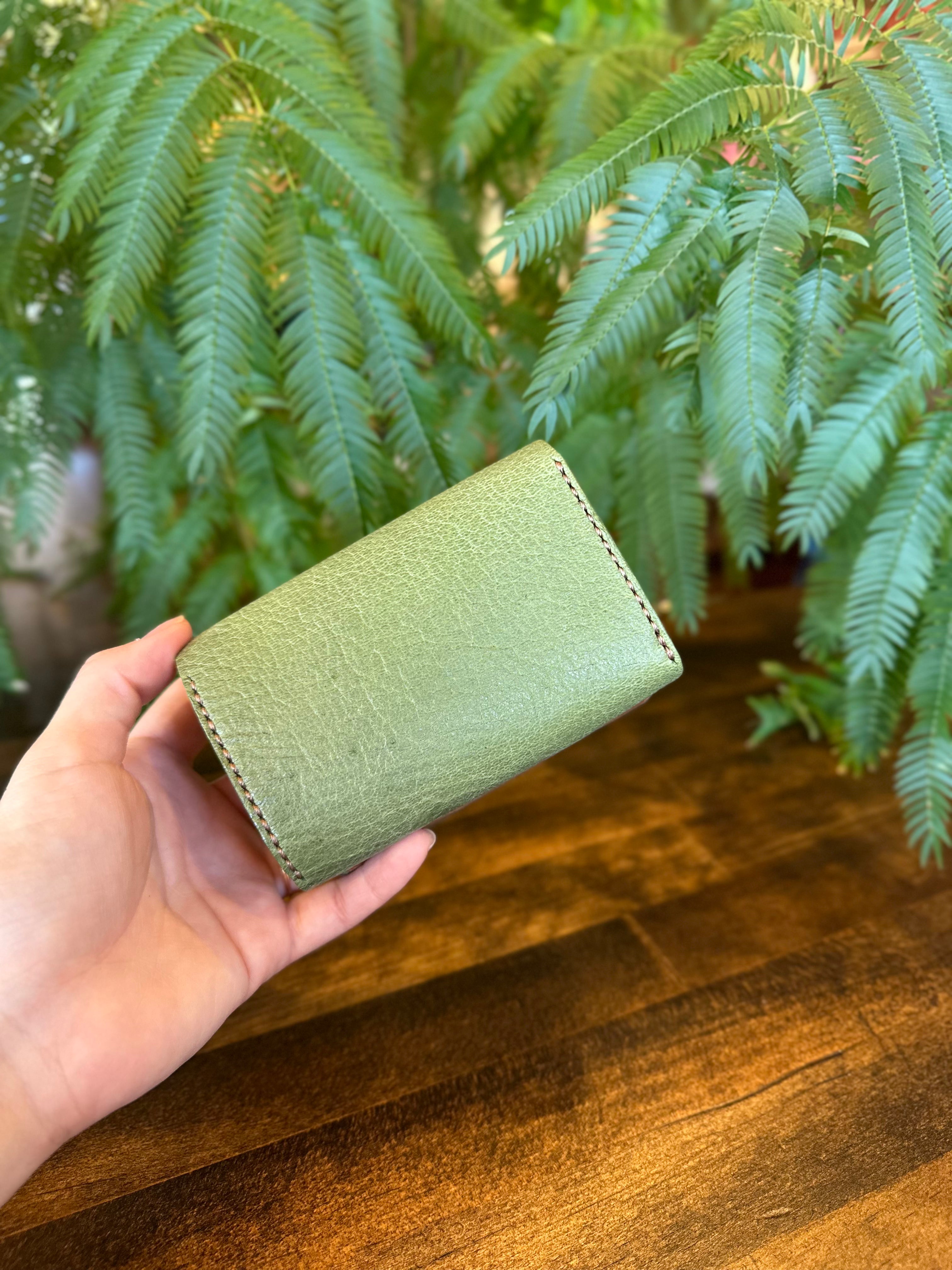 【屋久鹿革】こぢんまり財布(苔)