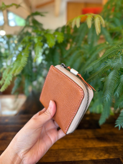 【京鹿革】究極の島財布（茶×桜）