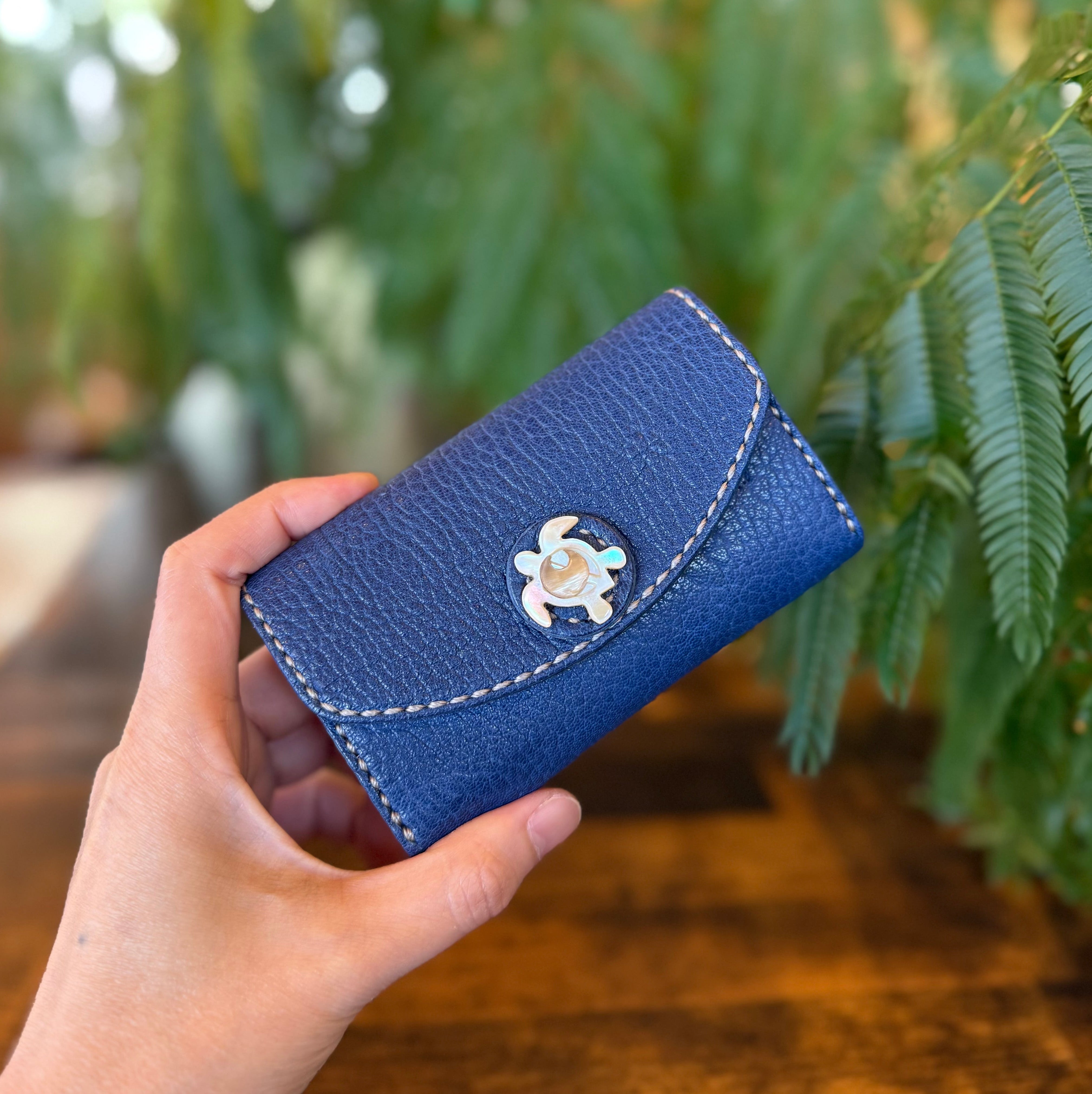 【京鹿革】おさいふ名刺入れ (ウミガメ・ブルー)