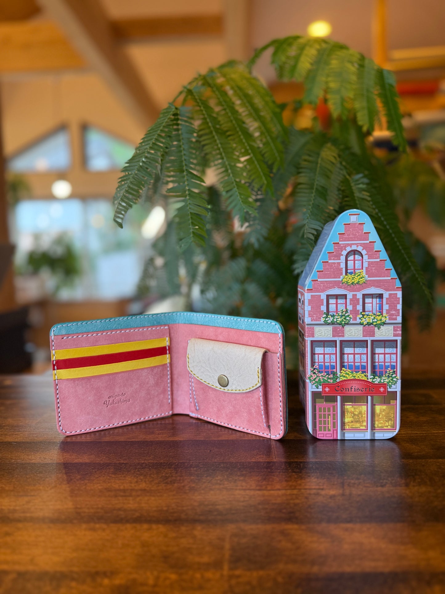 【屋久鹿革】二つ折り財布(ベルギー・ブルージュ)【1点物】