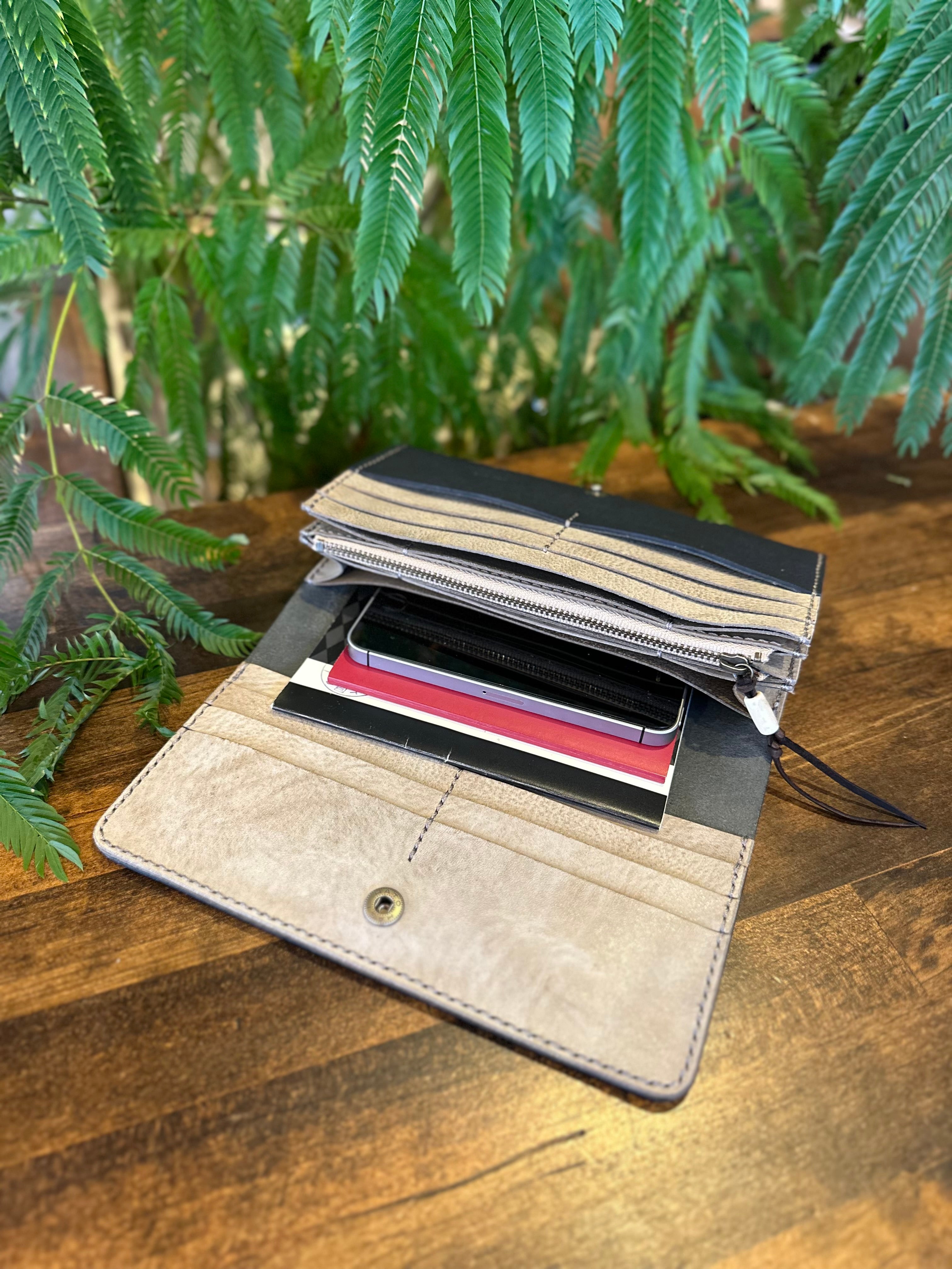 【蝦夷鹿革】『深海』長財布【受注生産】