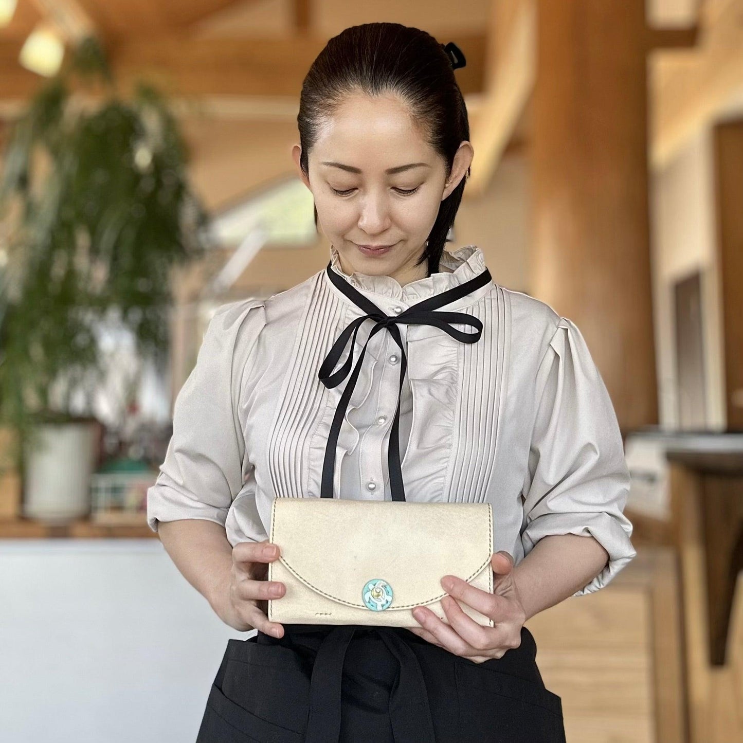 Sea turtle long wallet (undyed x ice blue)