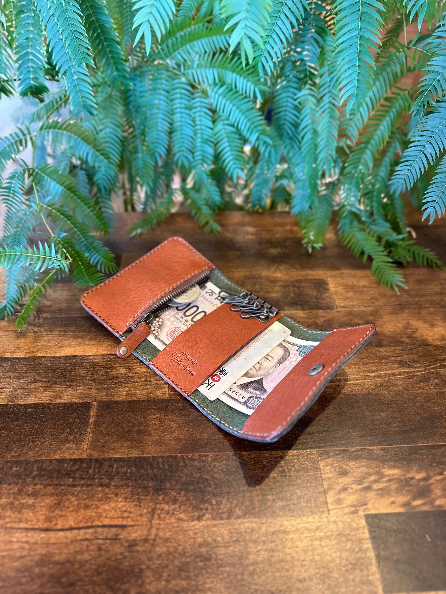 Wallet key case (khaki x brown)