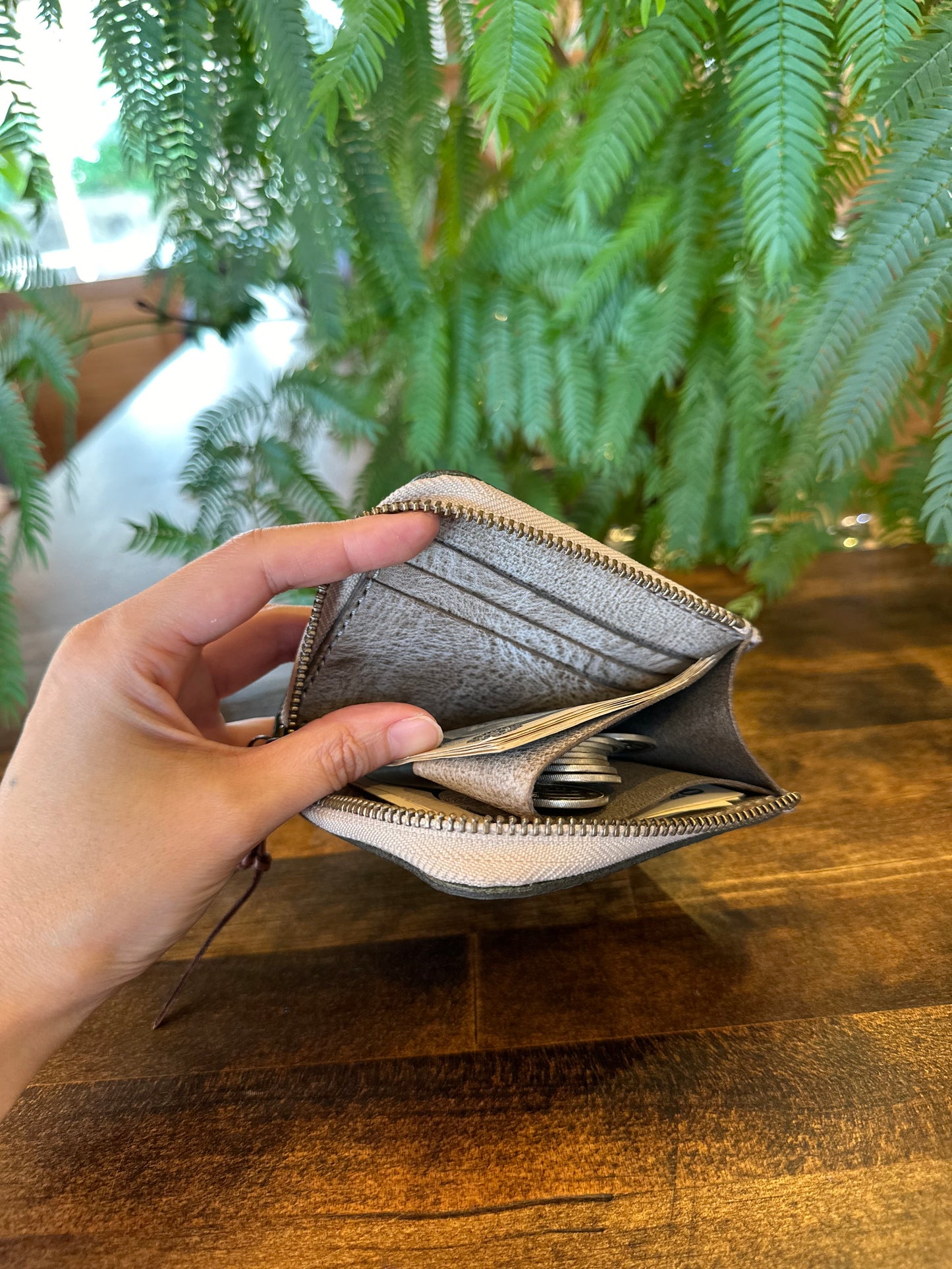 Ultimate Island Wallet (Mori)