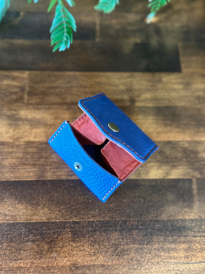 Box-shaped coin case (blue x camel)