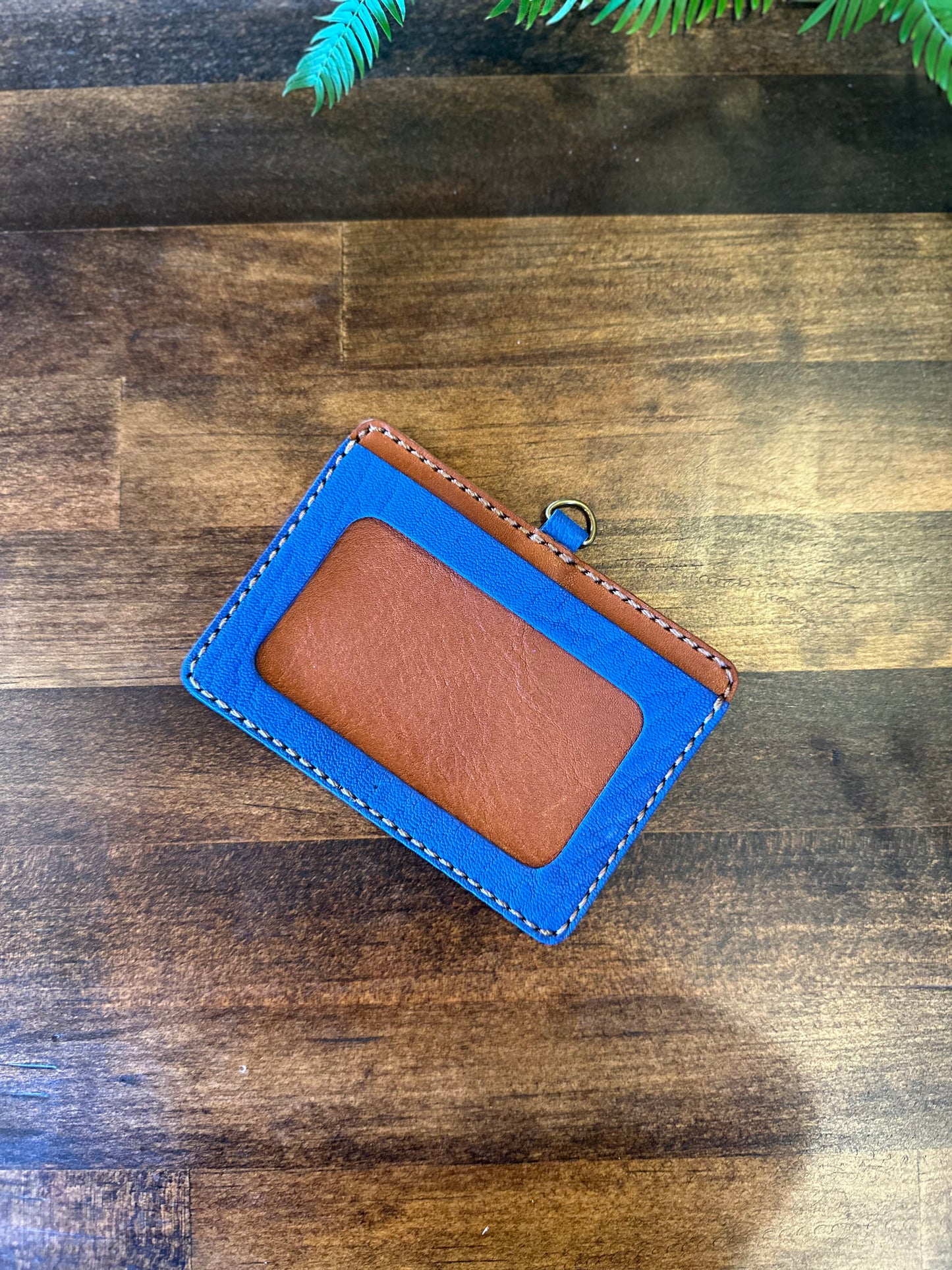 Employee ID case, blue x brown (Yaku deer leather x Tochigi leather)