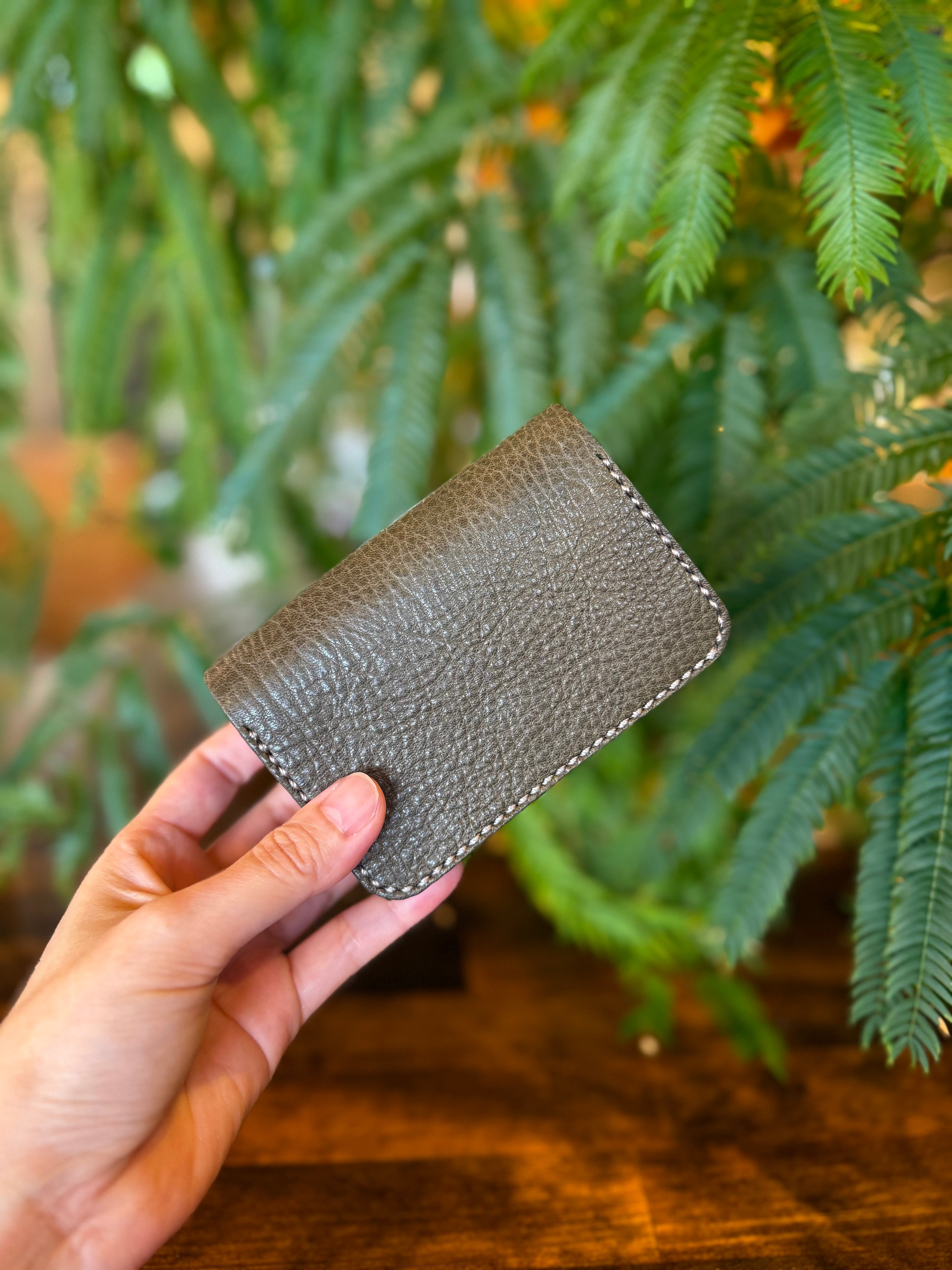 【屋久鹿革】こぢんまり財布(カーキ)