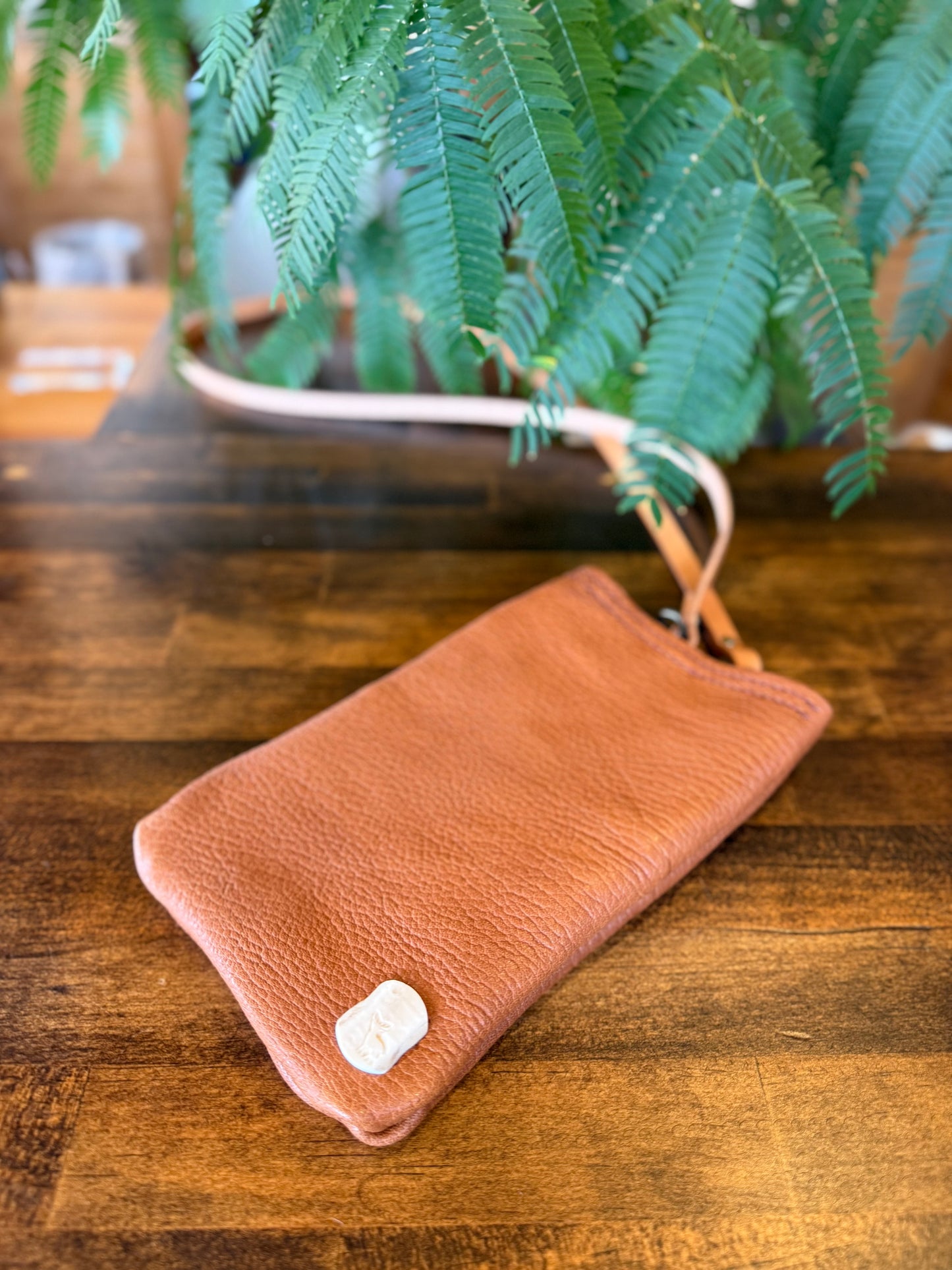 サコッシュ・京鹿革×屋久鹿のツノ（ブラウン）