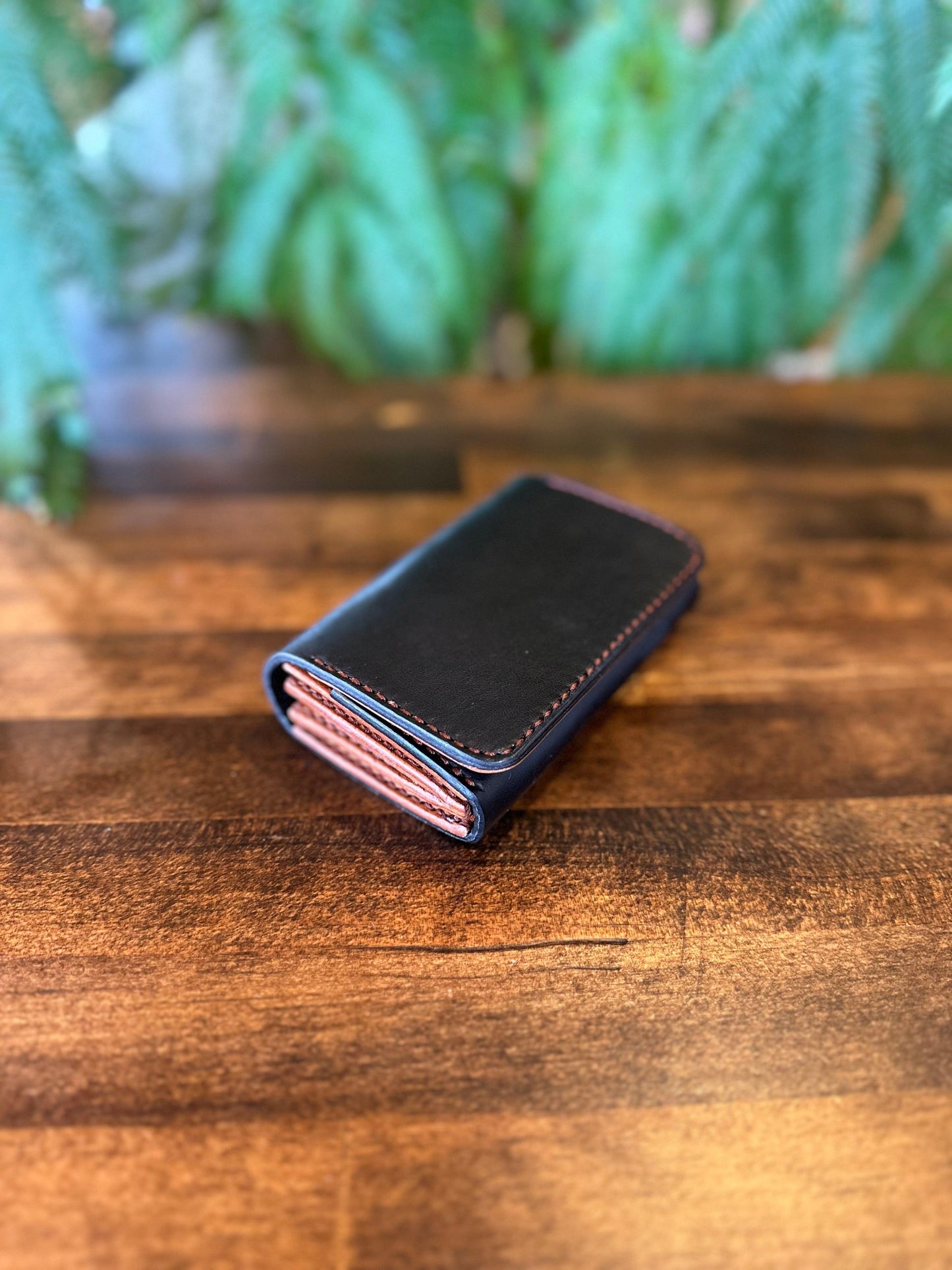 Small wallet (black x brown)