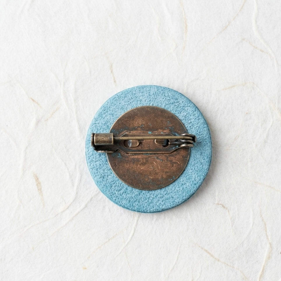 Yakusugi × Yakougai Brooch – Kiriko Pattern with Yakushima Deer Leather