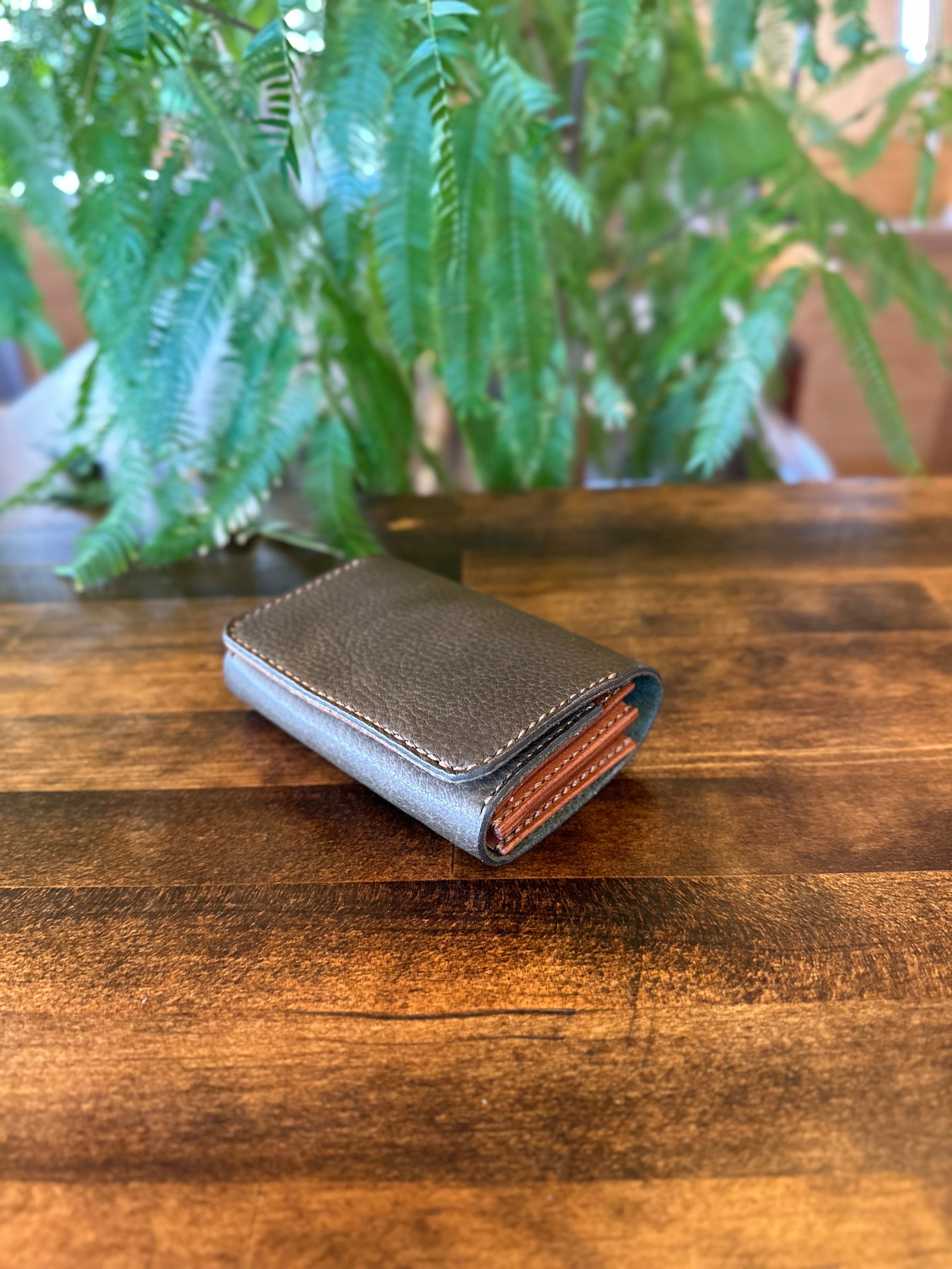 【屋久鹿革】こぢんまり財布(カーキ)