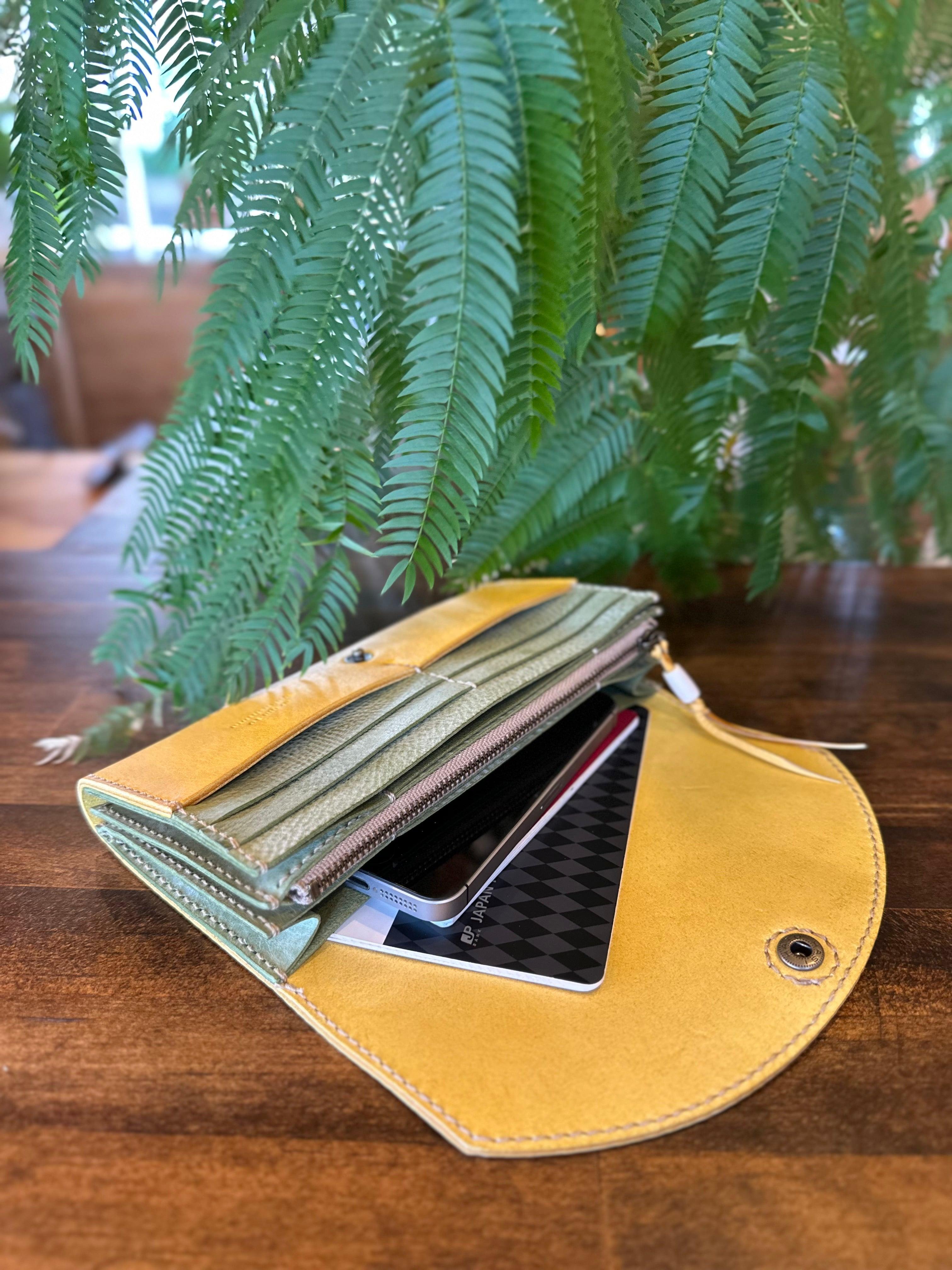 【屋久鹿革】ヤクシカと三日月のロングウォレット(一粒万倍日)【受注生産】