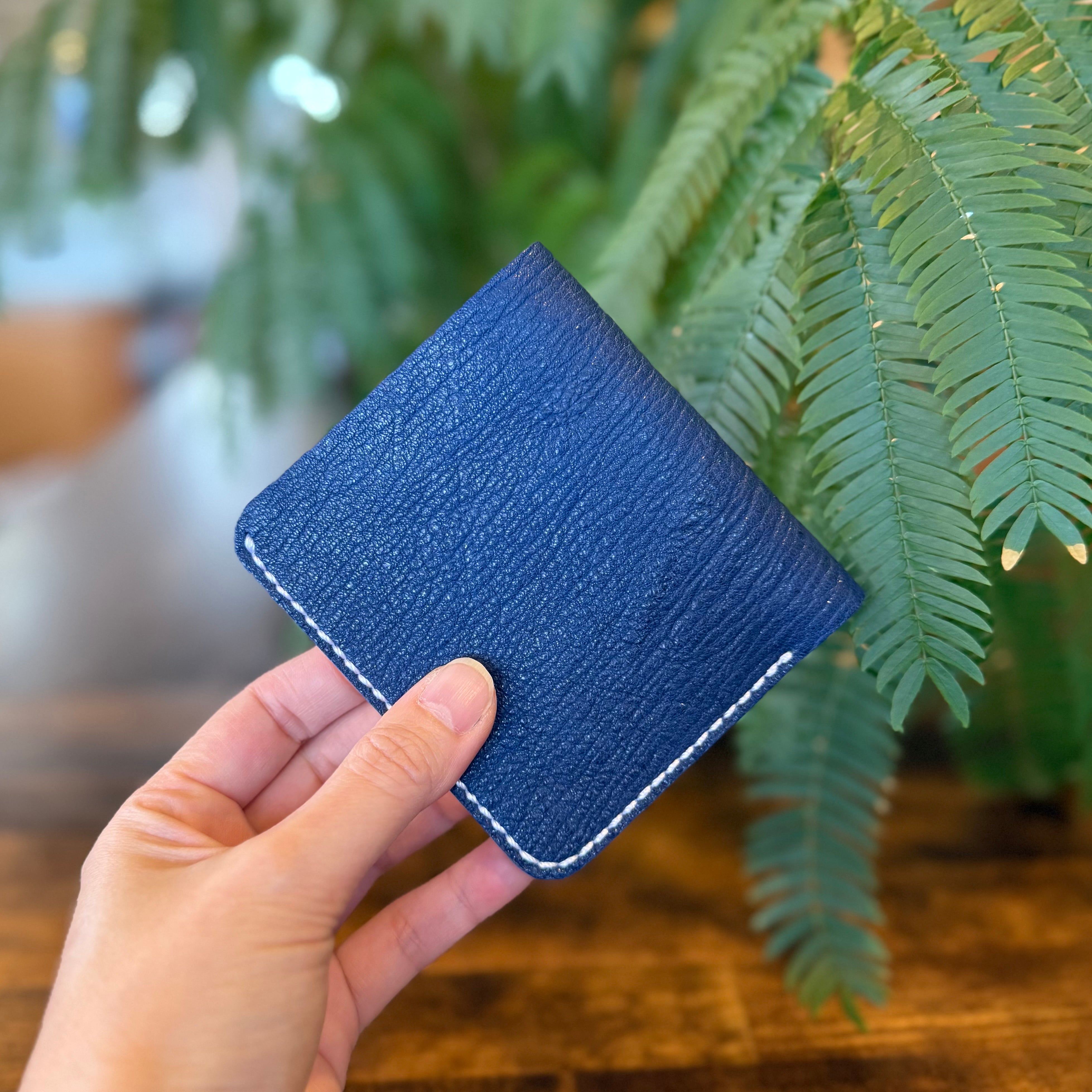 【蝦夷鹿革】家計管理Wallet(ブルー)