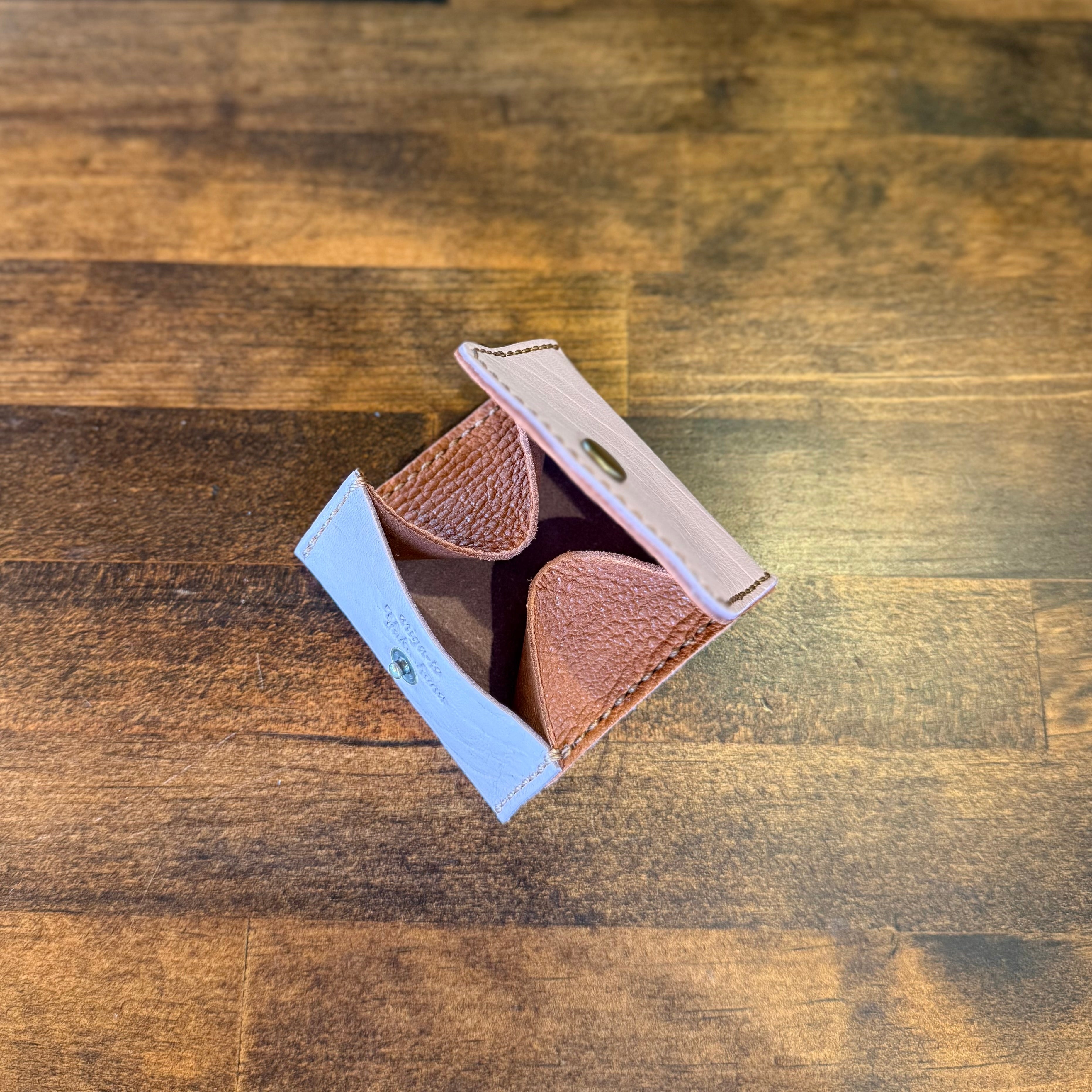 【Yakushika Deer Leather × Kyo-shikagaw】Box-shaped Coin Case / Pink × Brown