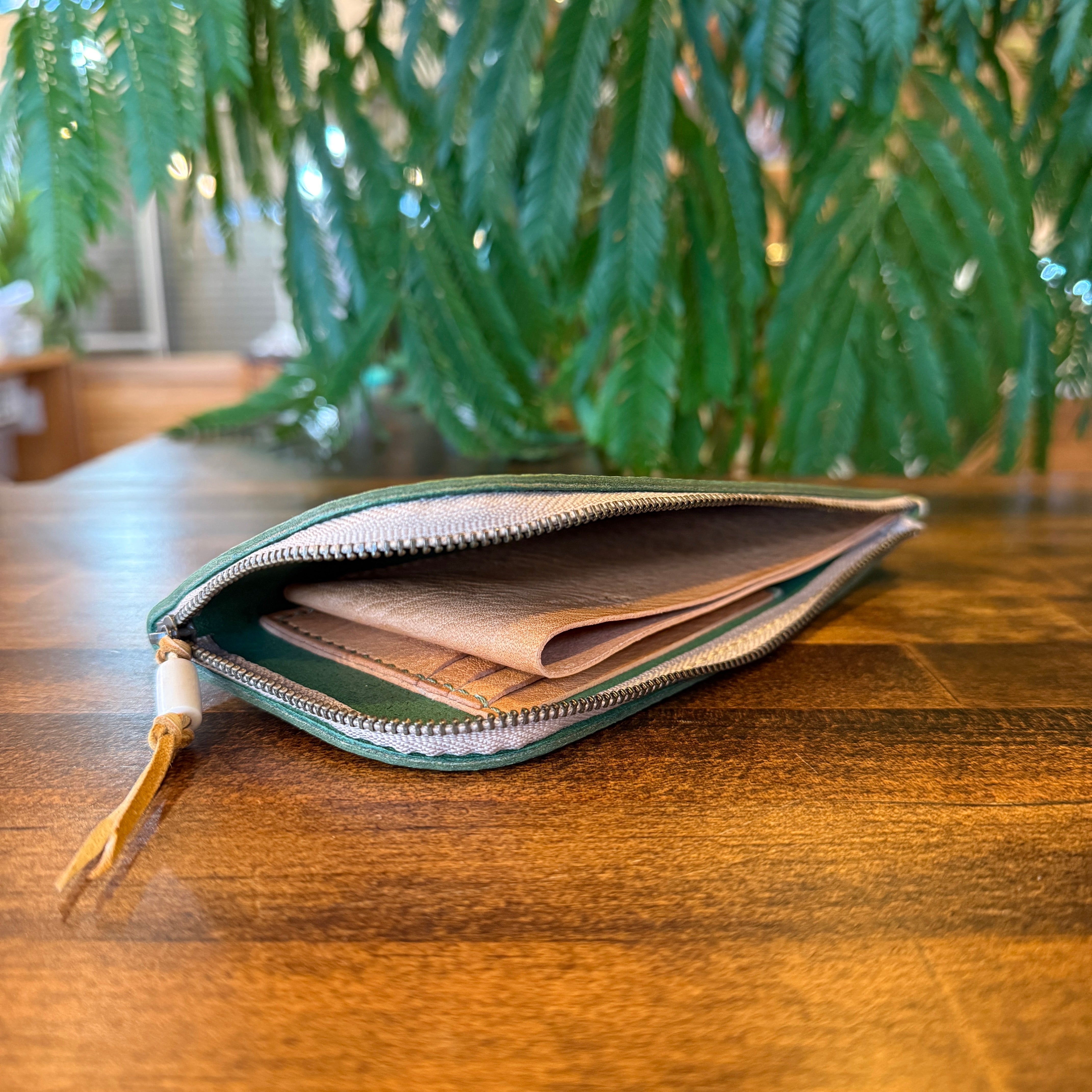 Yakushima Deer Leather Semi-Long Island Wallet – Moss Green