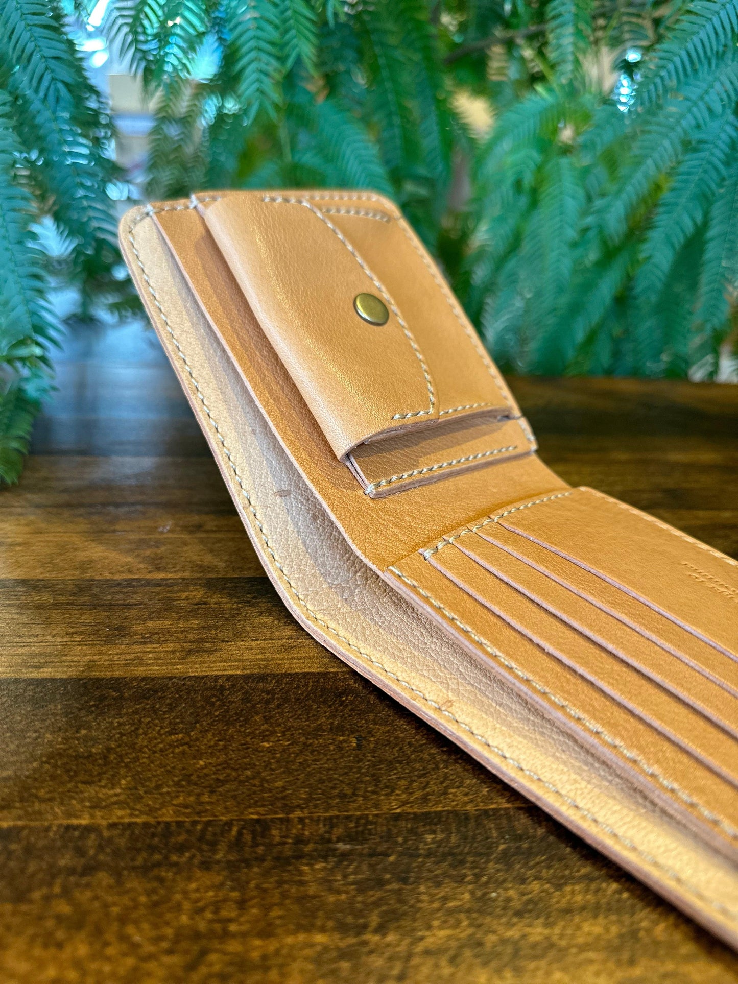 Bi-fold wallet (natural)