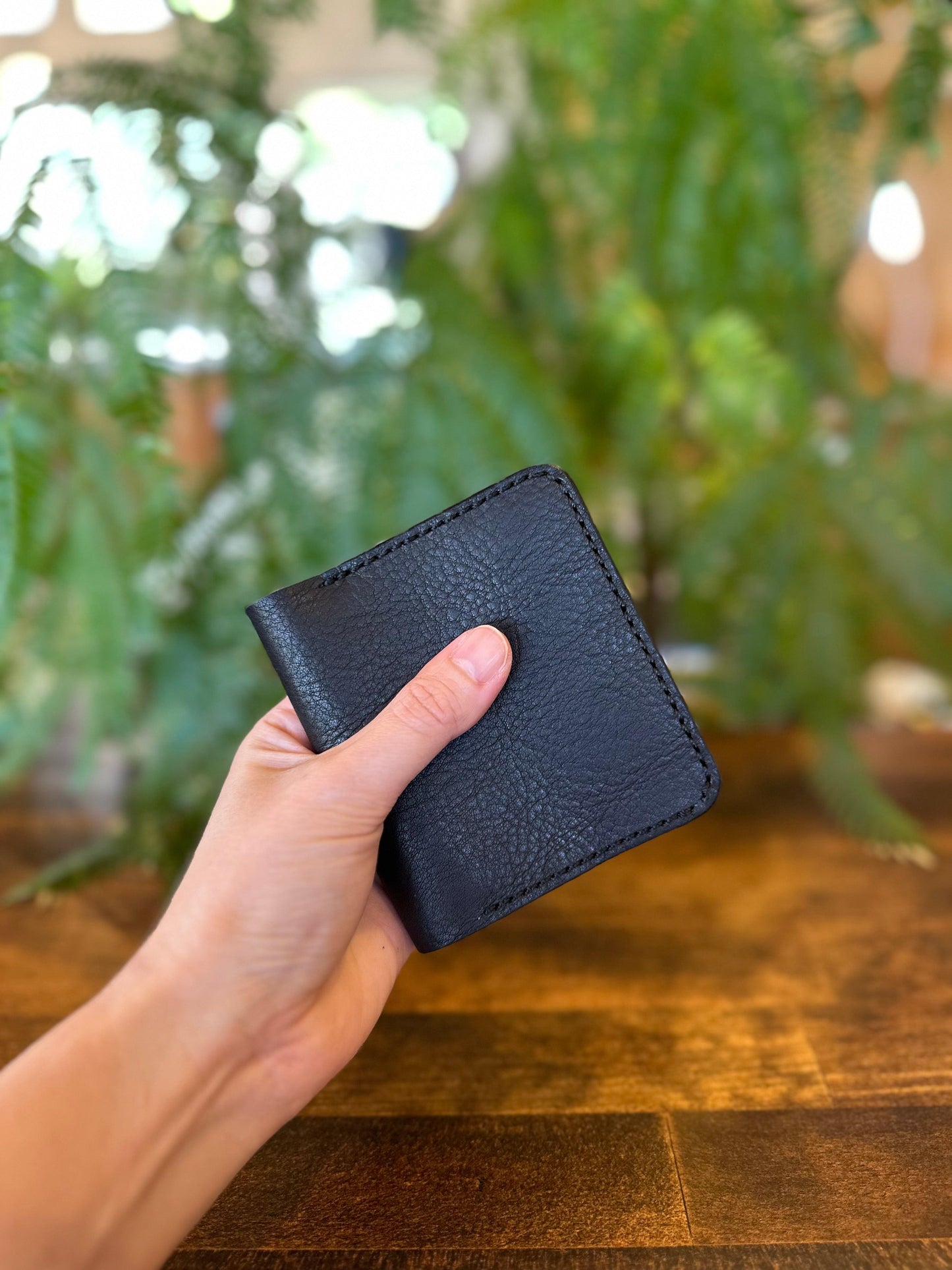 Household Management Wallet (Yakushika Leather x Tochigi Leather x Black)