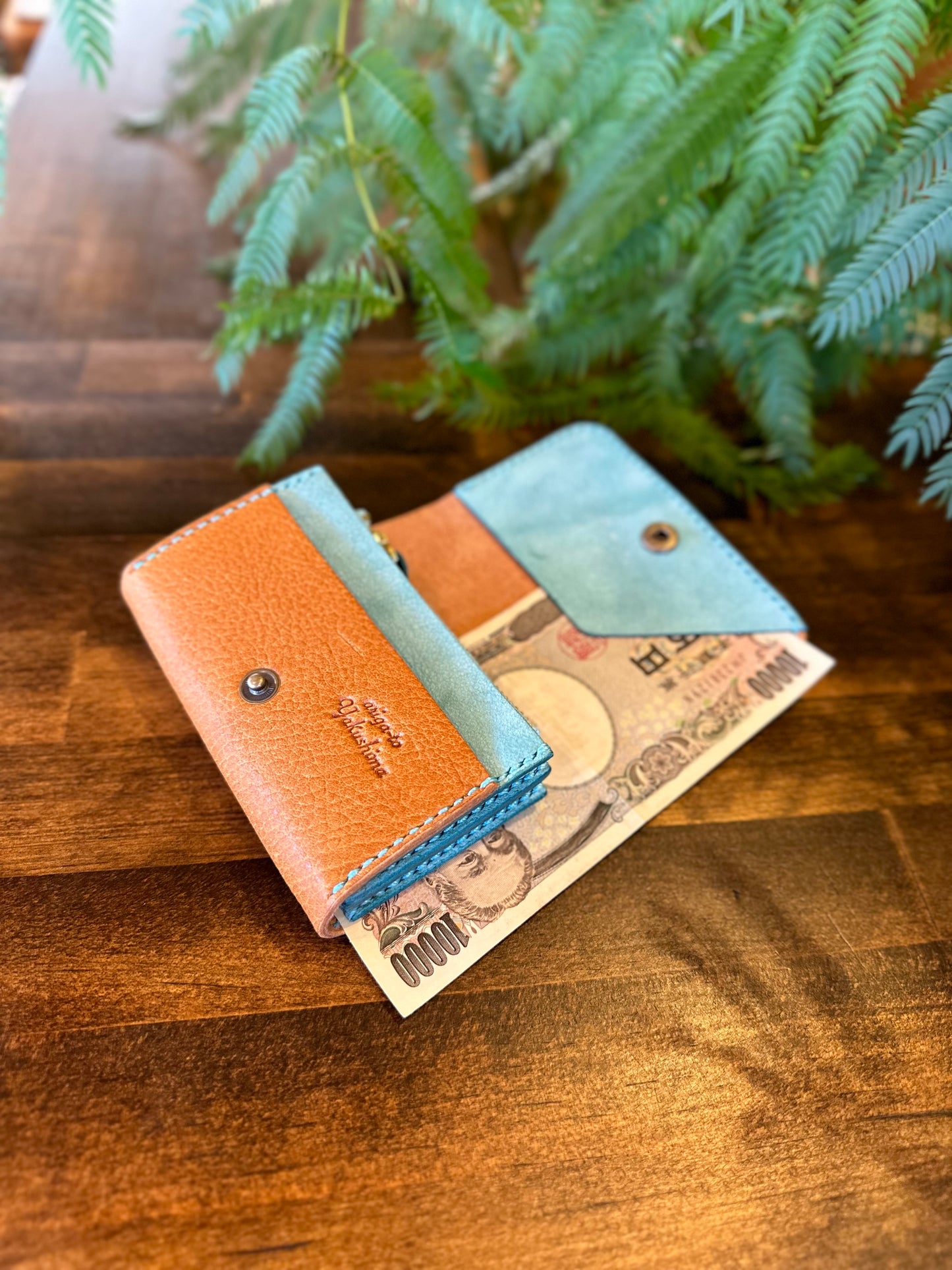 Small wallet (camel)