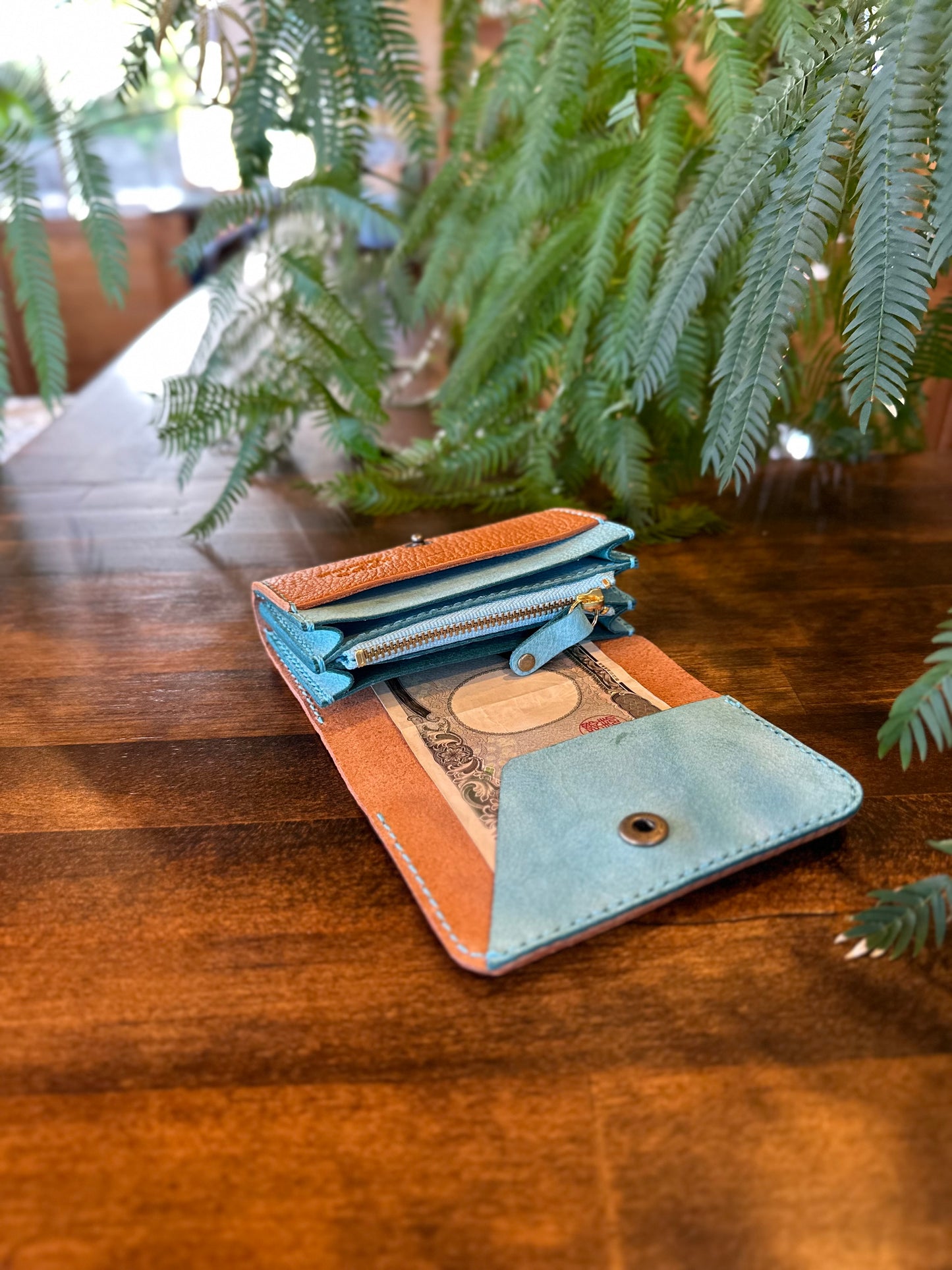 Small wallet (camel)