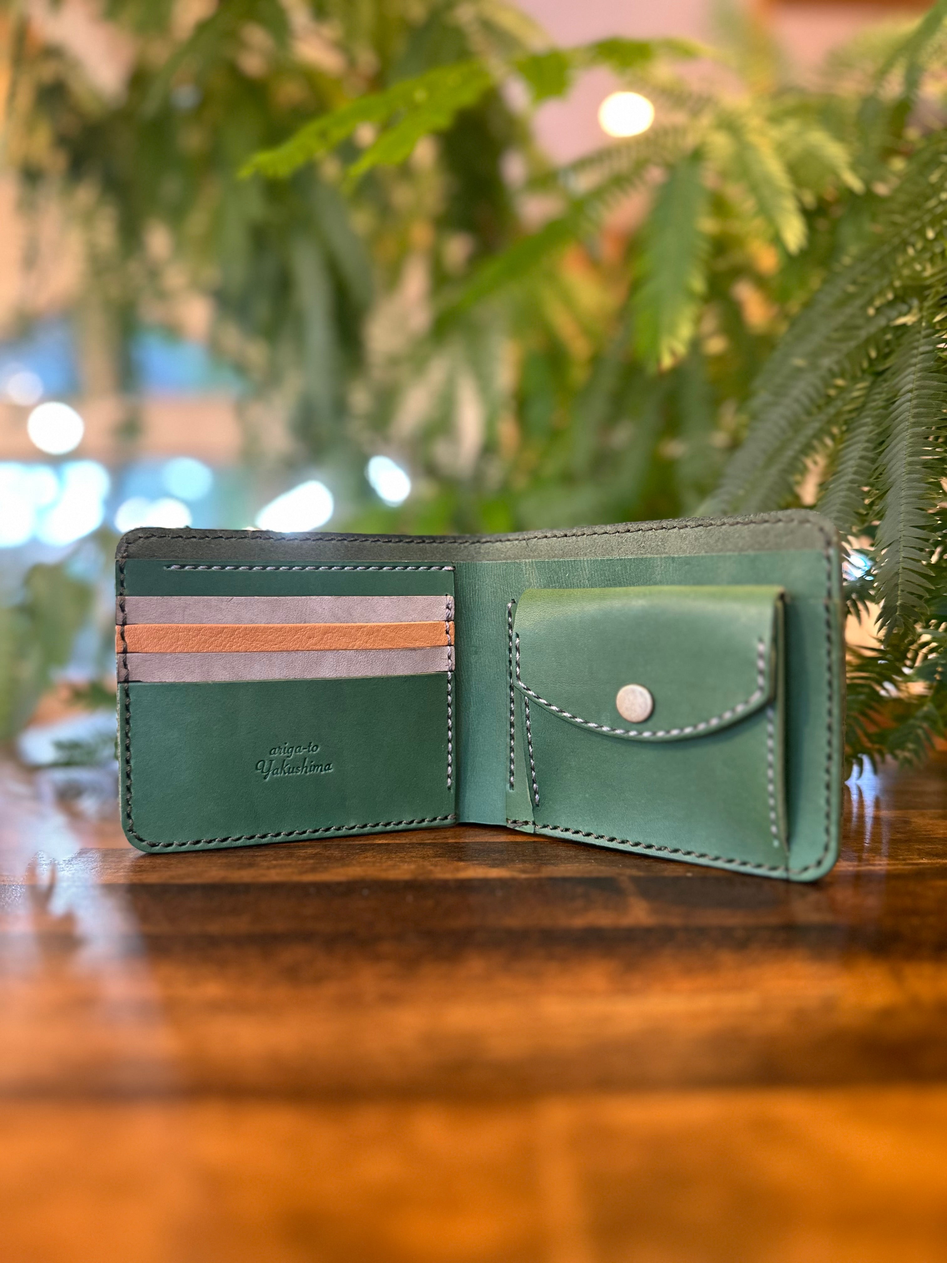 二つ折り財布(苔むす森)